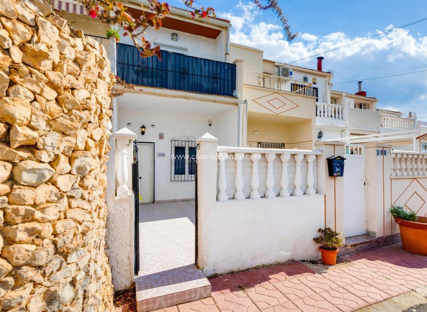 Resale - Apartment / flat - Torrevieja - La Siesta