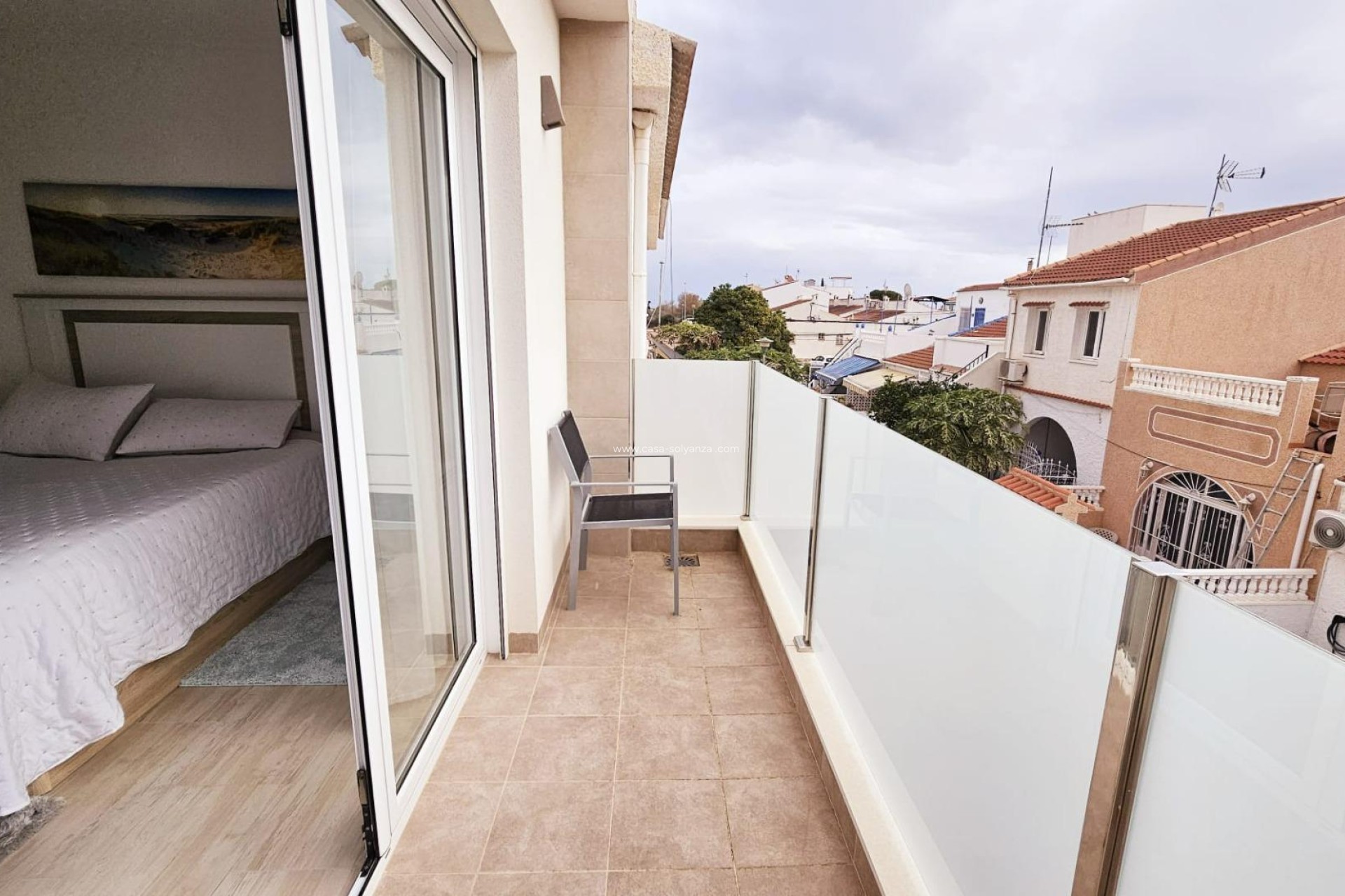 Resale - Apartment / flat - Torrevieja - La Siesta