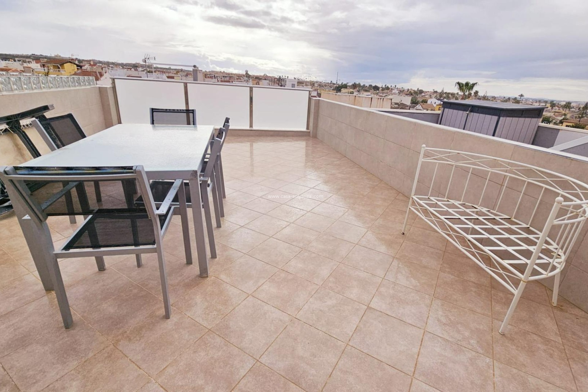Resale - Apartment / flat - Torrevieja - La Siesta
