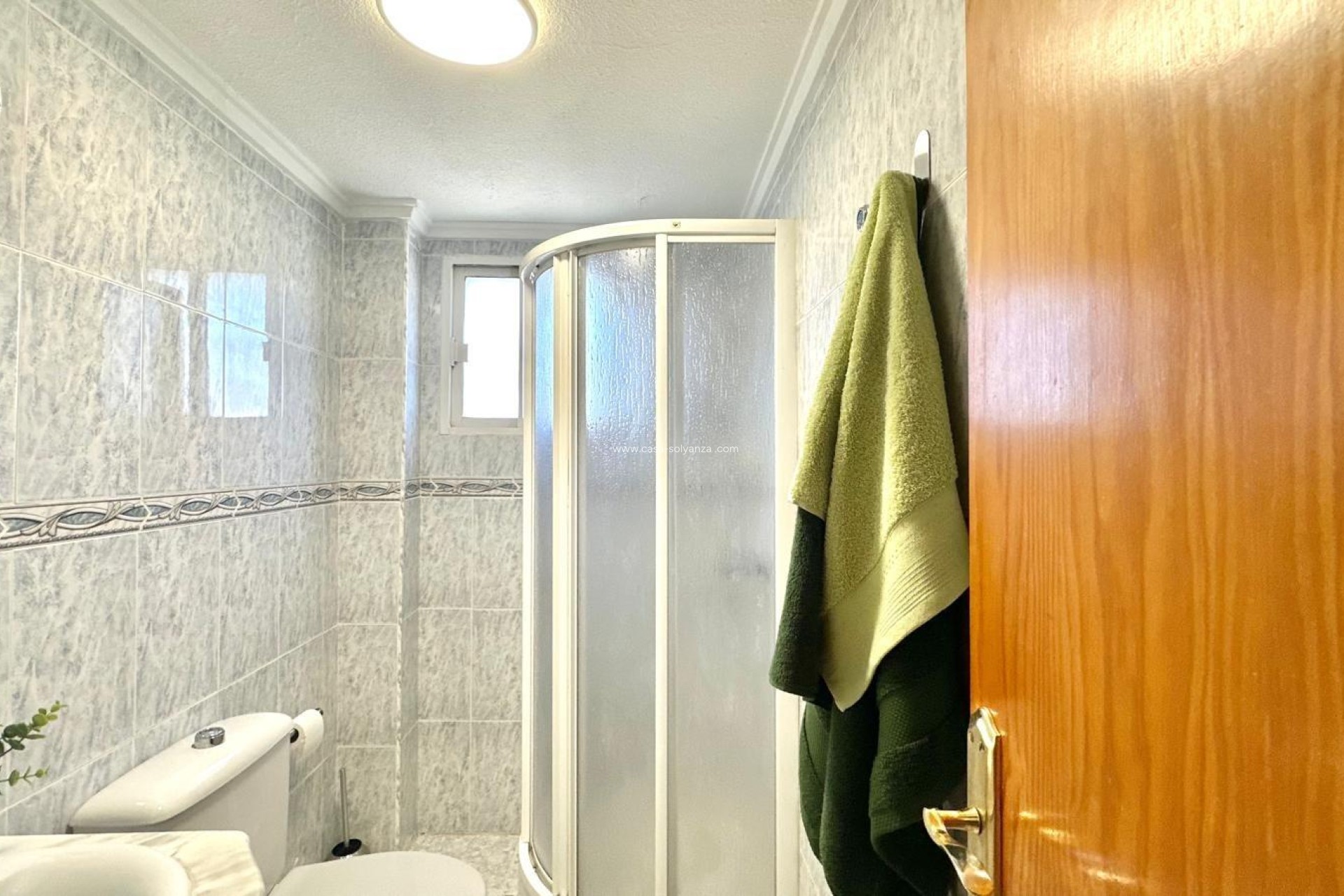 Resale - Apartment / flat - Torrevieja - La Siesta