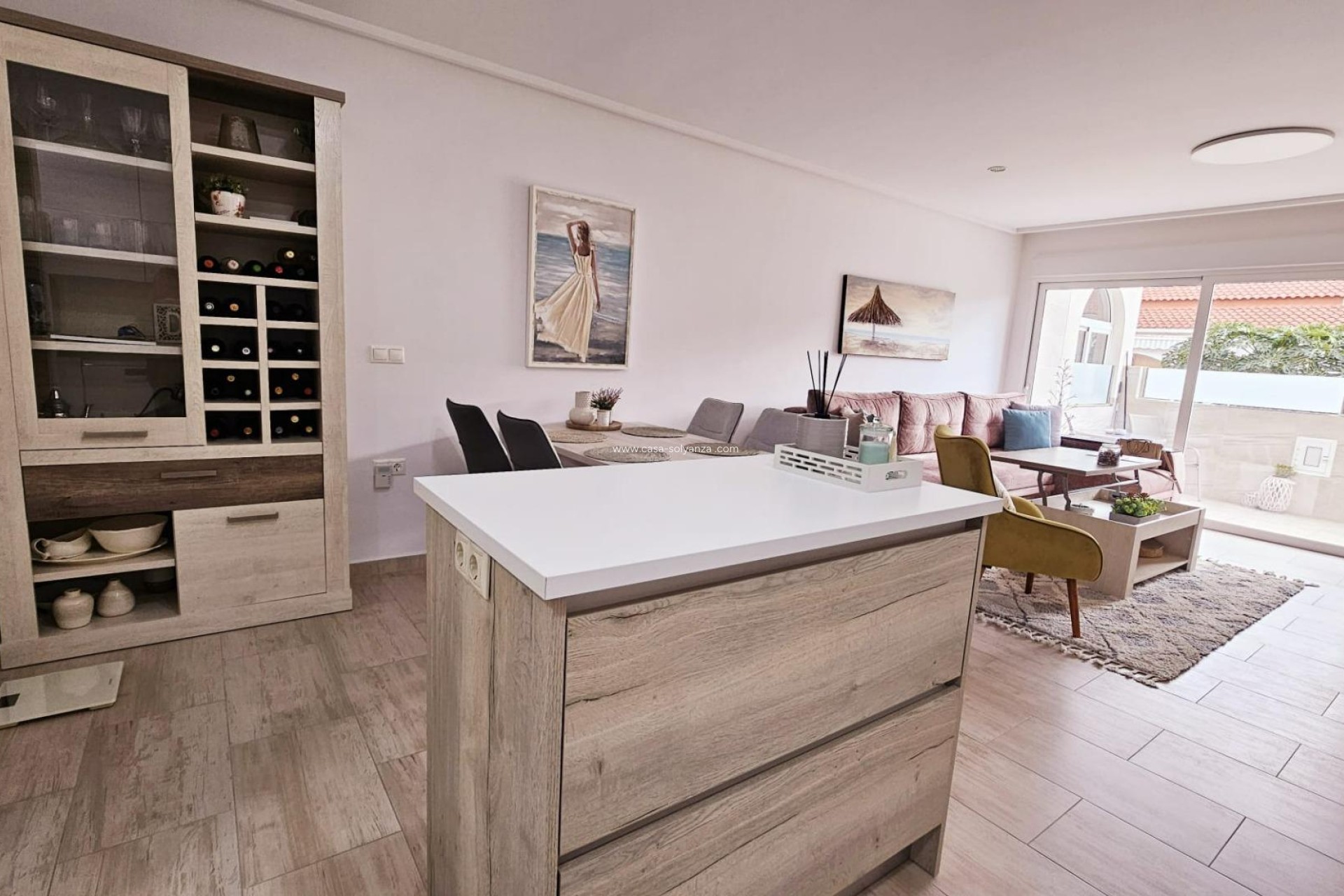 Resale - Apartment / flat - Torrevieja - La Siesta