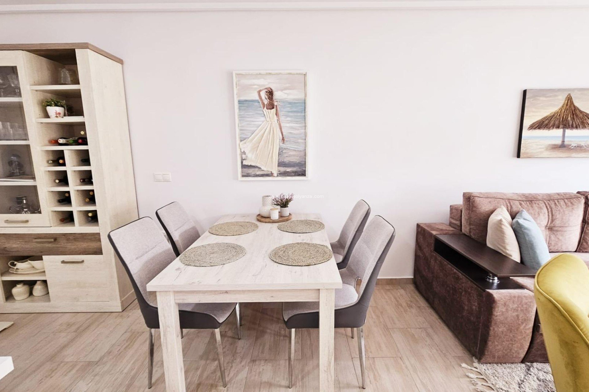 Resale - Apartment / flat - Torrevieja - La Siesta