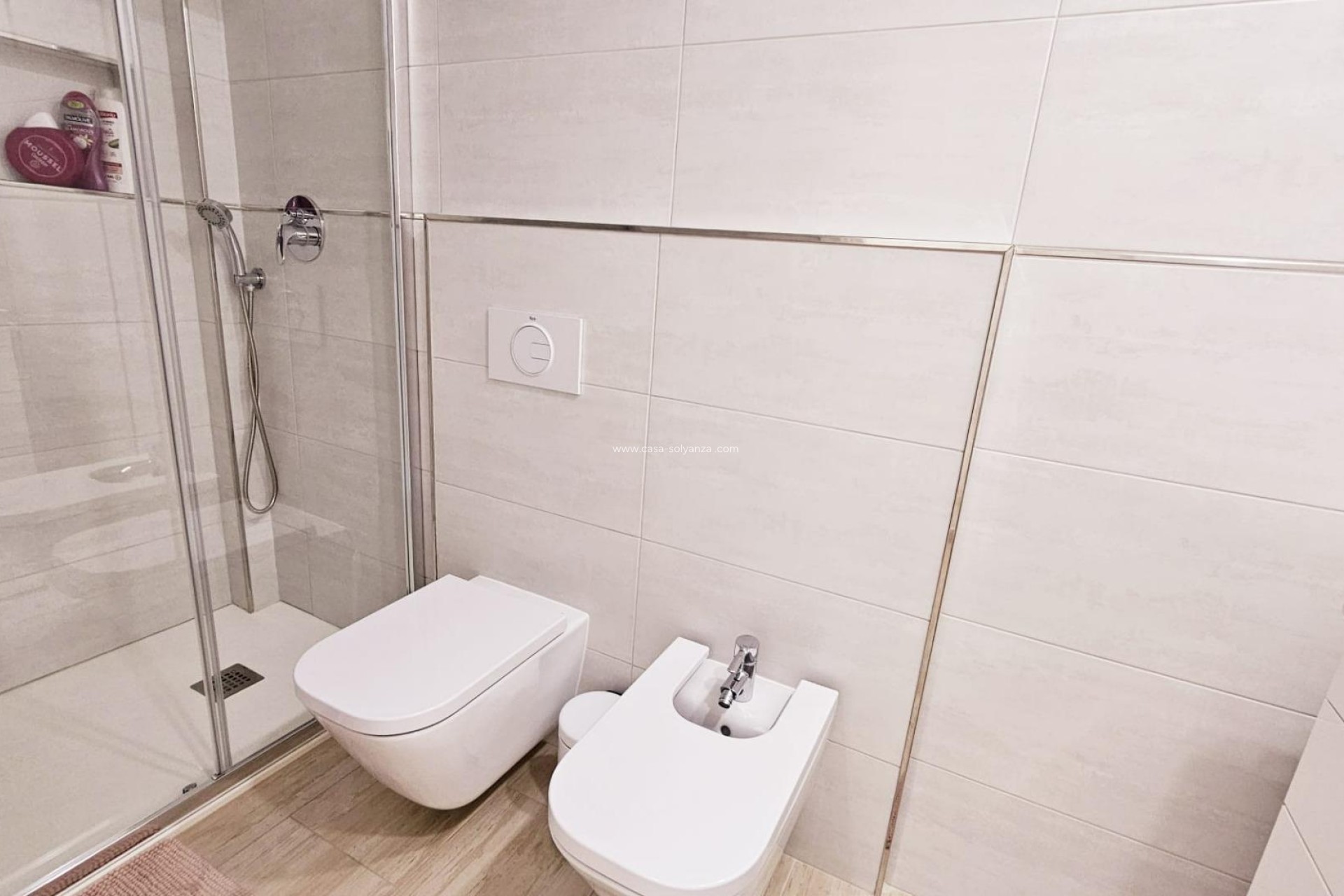 Resale - Apartment / flat - Torrevieja - La Siesta