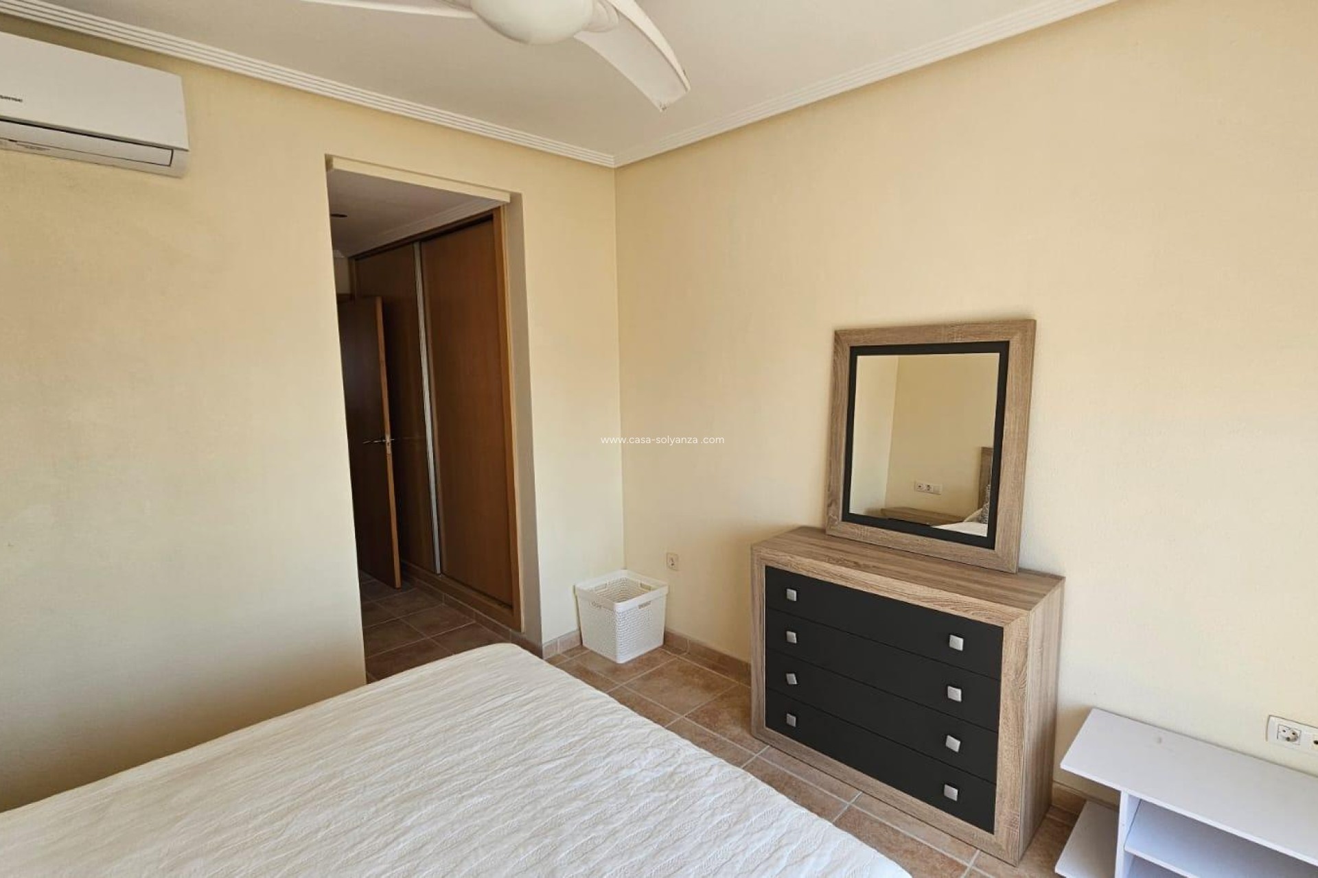 Resale - Apartment / flat - Torrevieja - La veleta