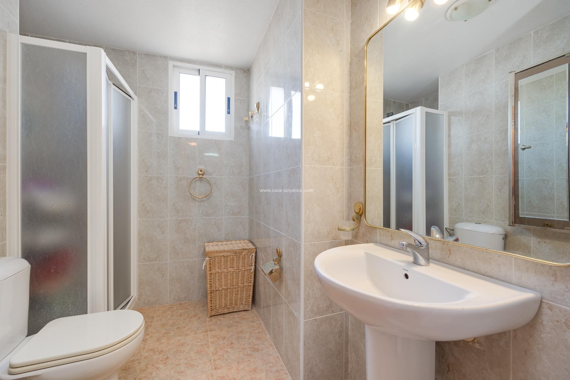 Resale - Apartment / flat - Torrevieja - La veleta