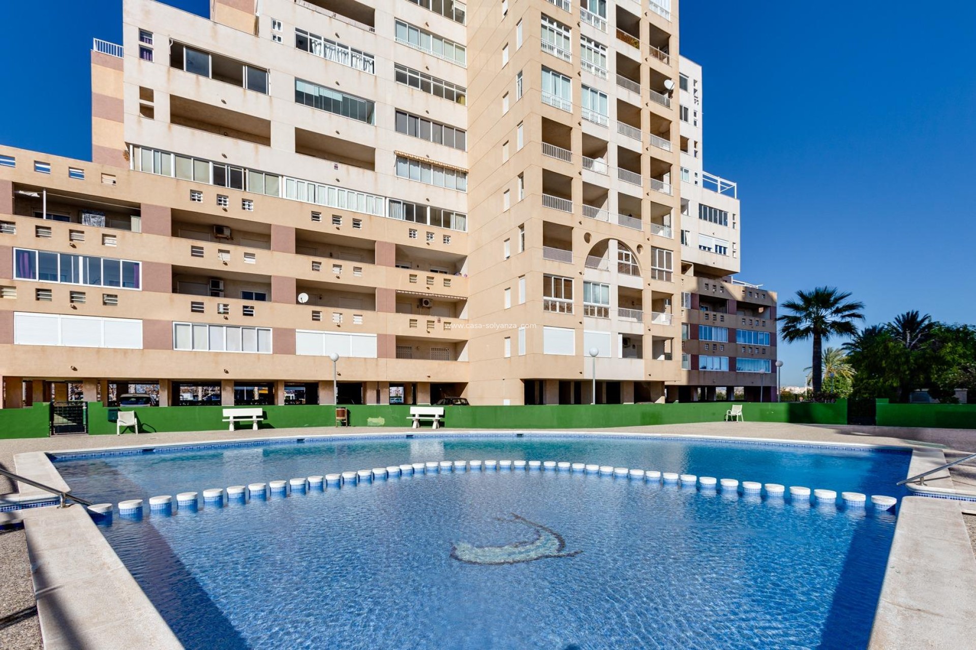 Resale - Apartment / flat - Torrevieja - La veleta