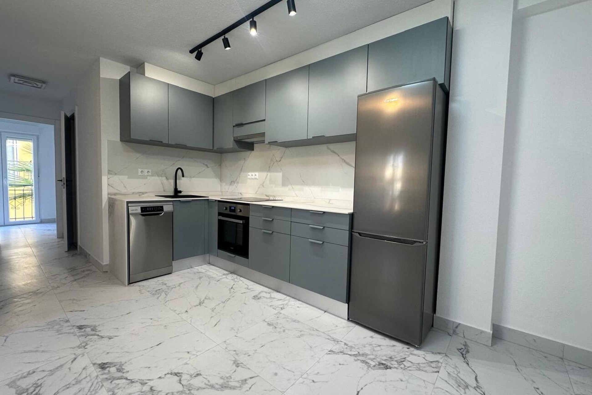 Resale - Apartment / flat - Torrevieja - La veleta