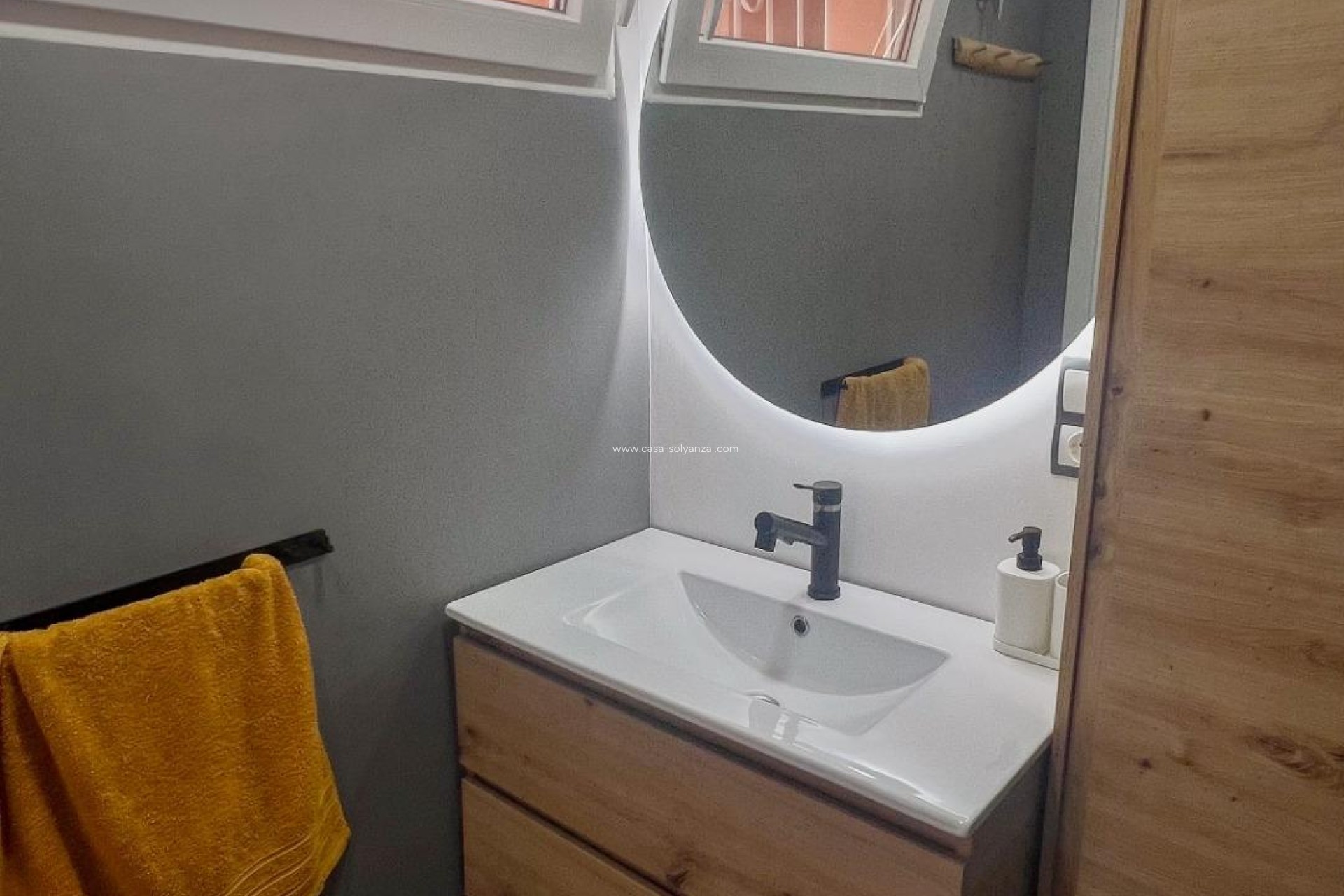 Resale - Apartment / flat - Torrevieja - La veleta