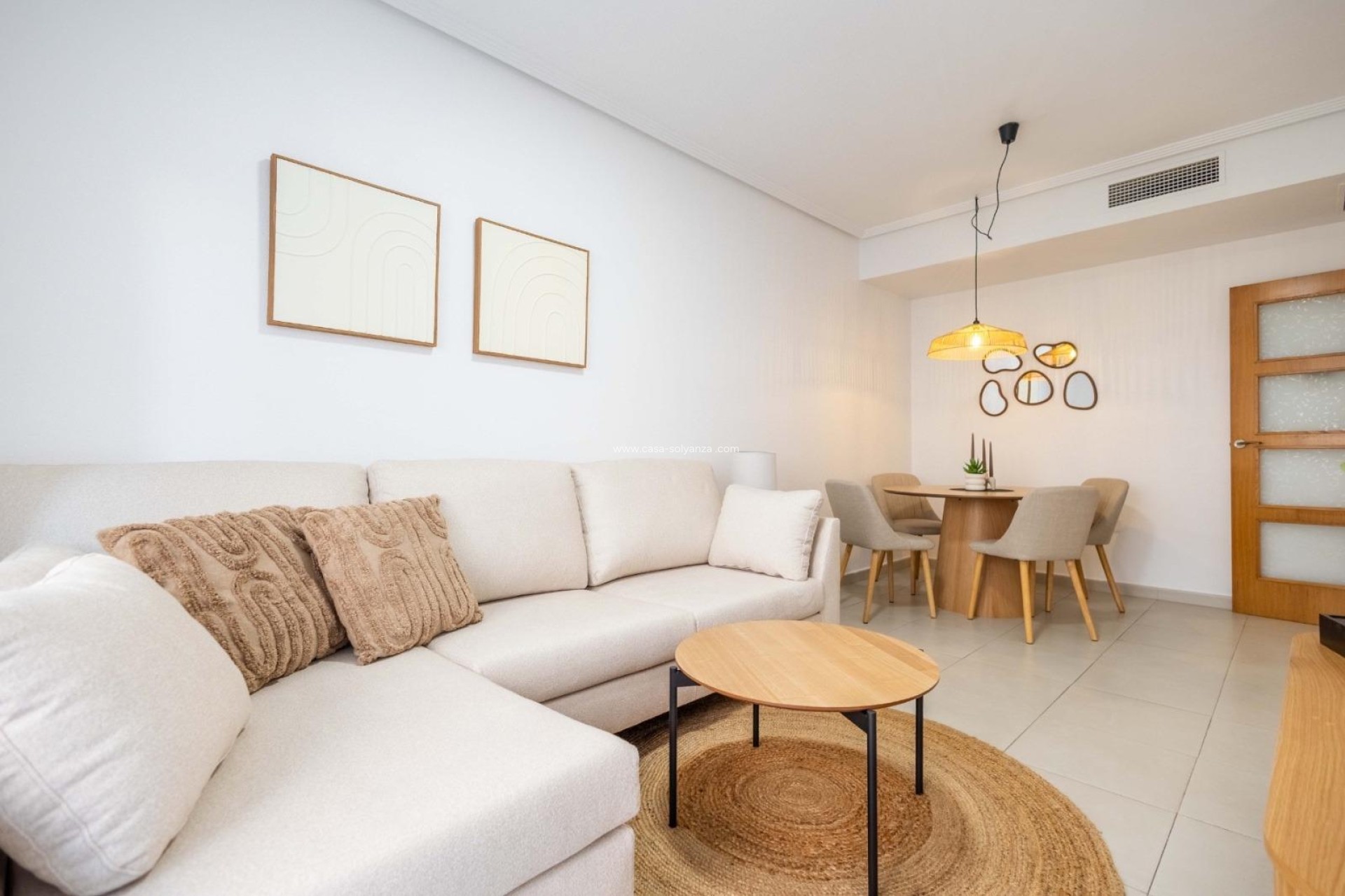 Resale - Apartment / flat - Torrevieja - Las calas