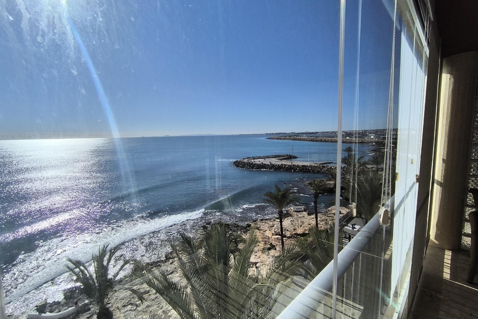 Resale - Apartment / flat - Torrevieja - Las Piscinas Naturales