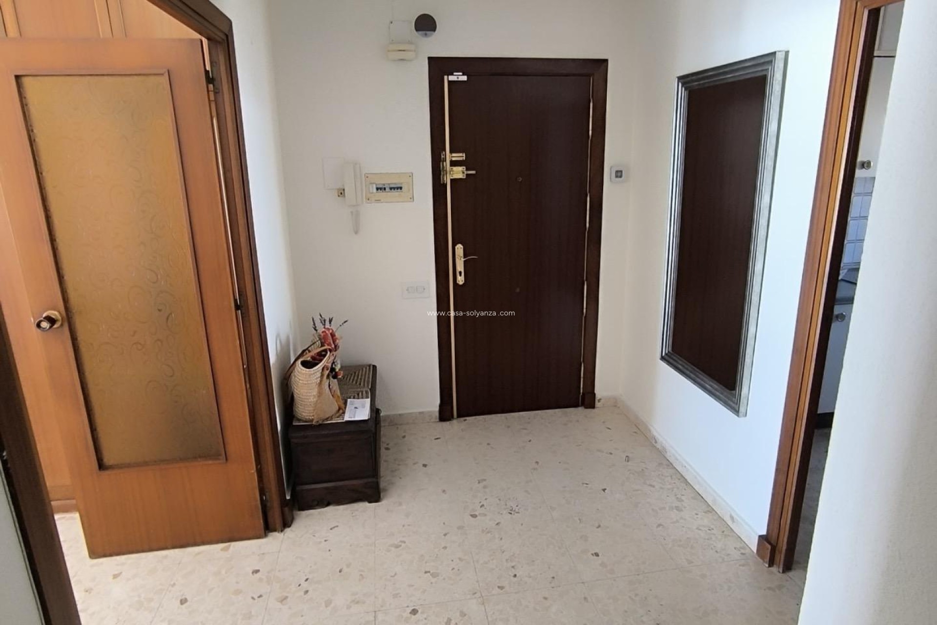 Resale - Apartment / flat - Torrevieja - Las Piscinas Naturales