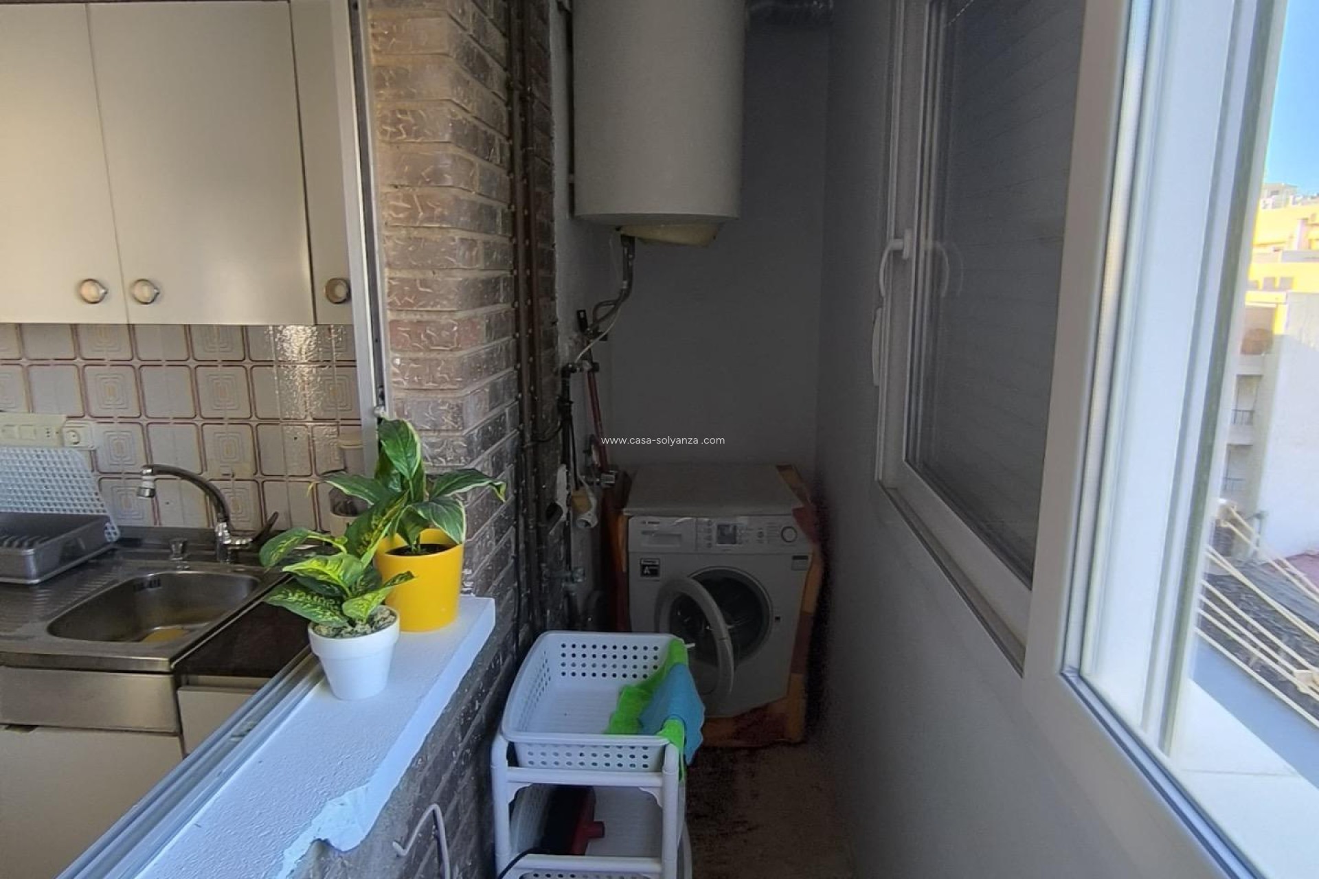 Resale - Apartment / flat - Torrevieja - Las Piscinas Naturales