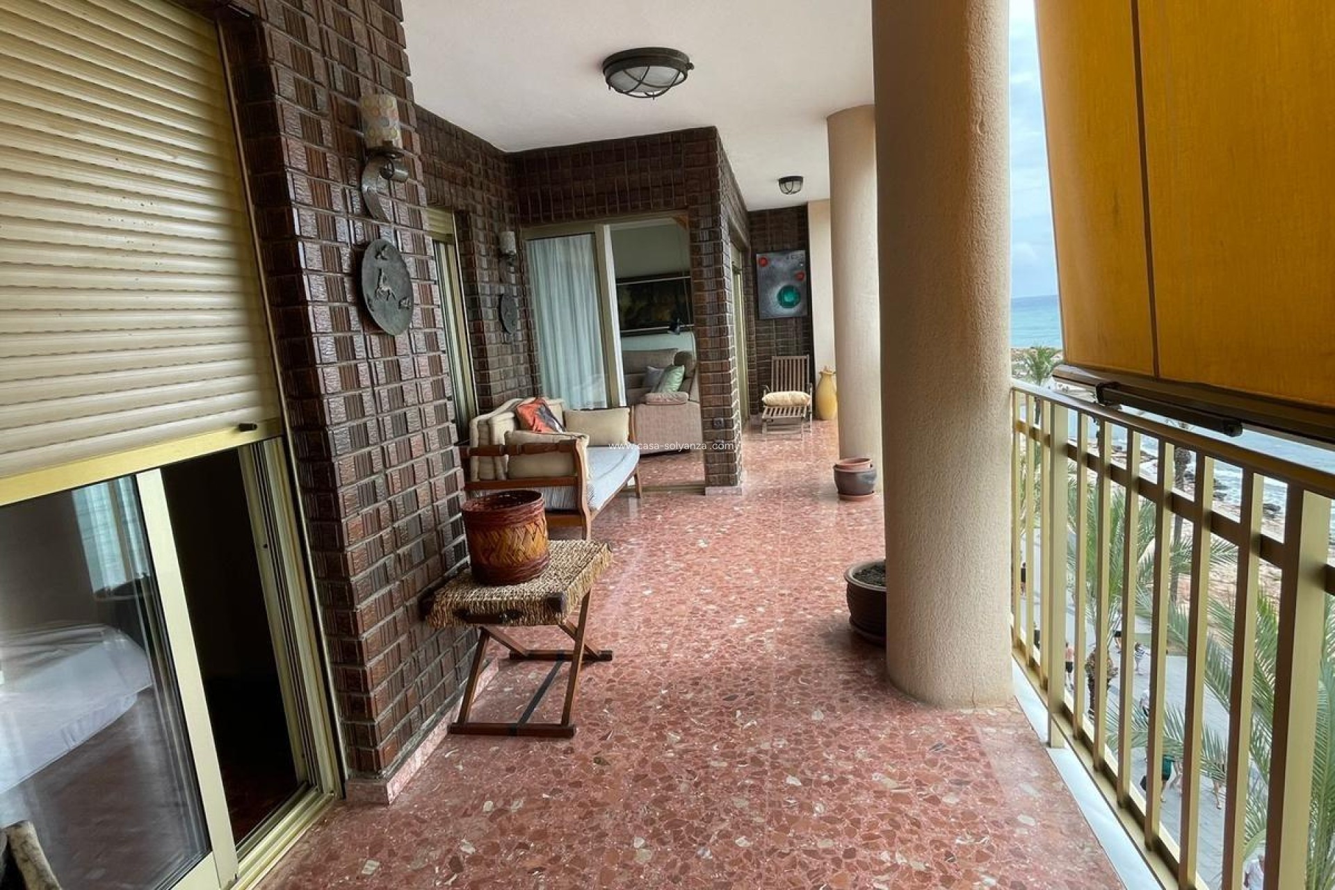 Resale - Apartment / flat - Torrevieja - Las Piscinas Naturales