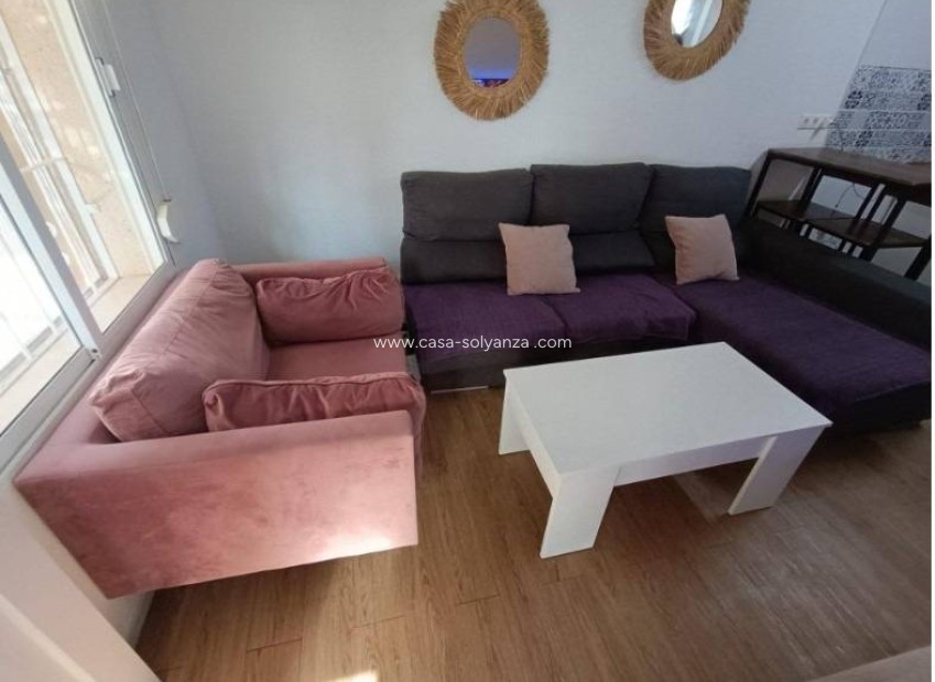 Resale - Apartment / flat - Torrevieja - Los Balcones