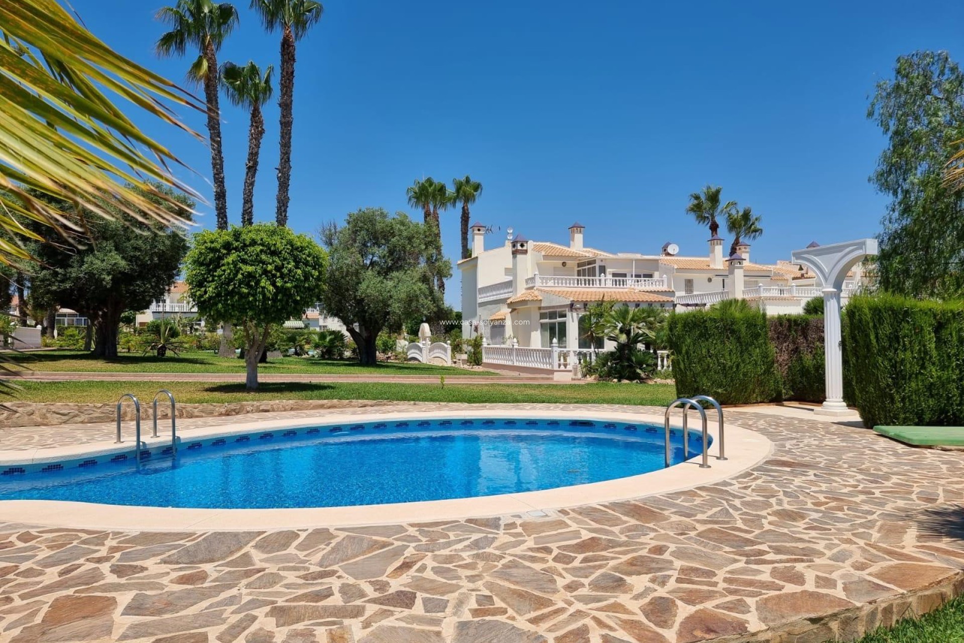 Resale - Apartment / flat - Torrevieja - Los Balcones