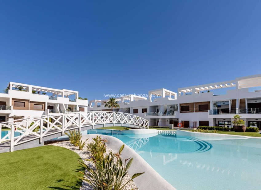 Resale - Apartment / flat - Torrevieja - Los Balcones