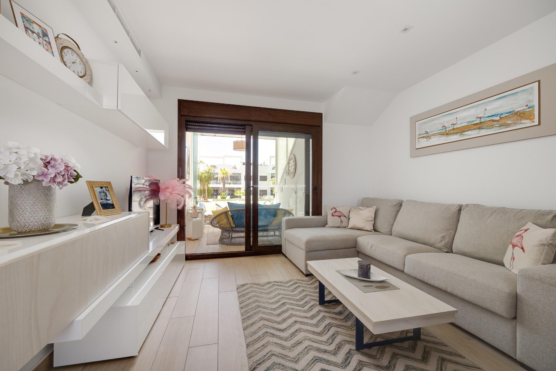 Resale - Apartment / flat - Torrevieja - Los Balcones