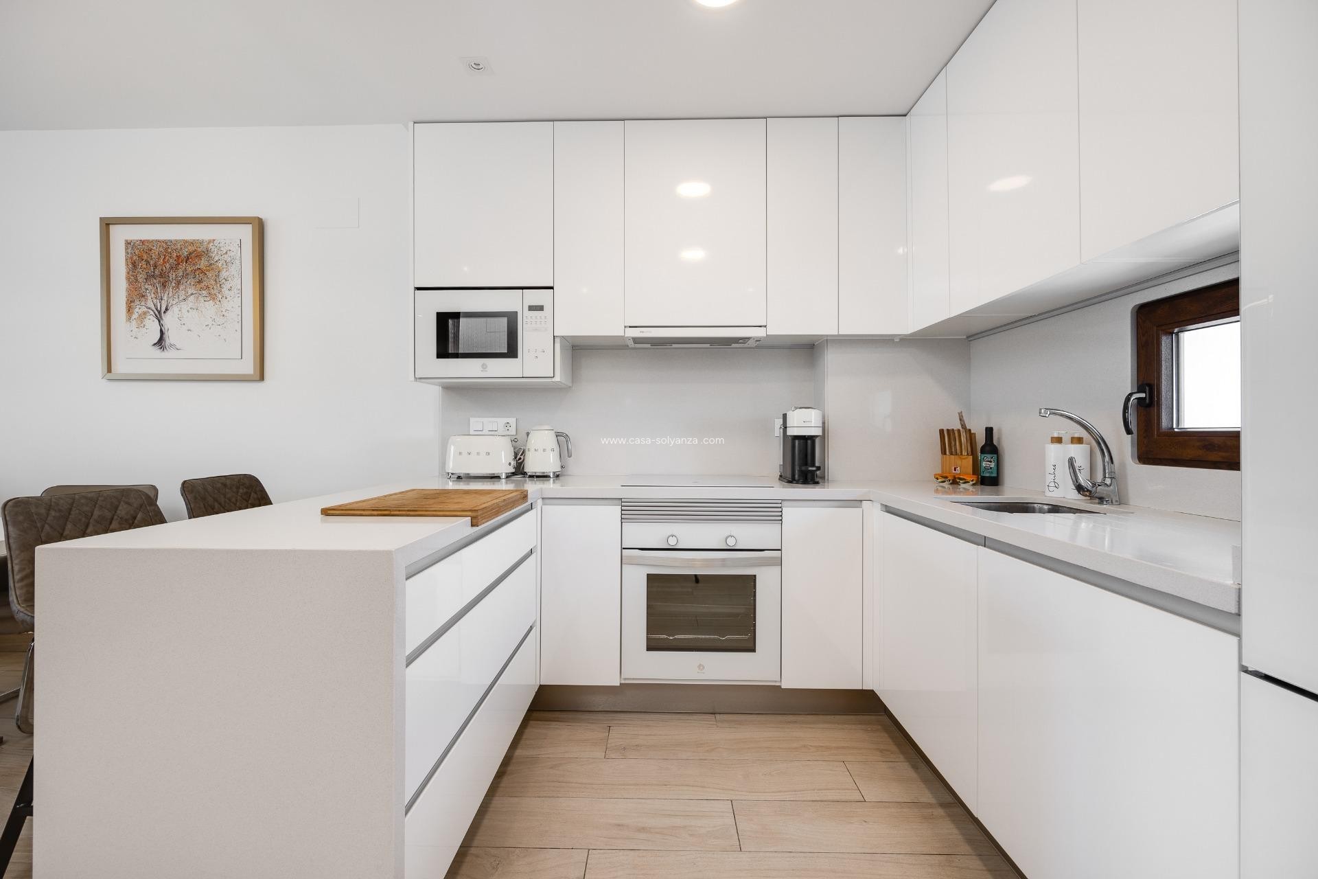 Resale - Apartment / flat - Torrevieja - Los Balcones