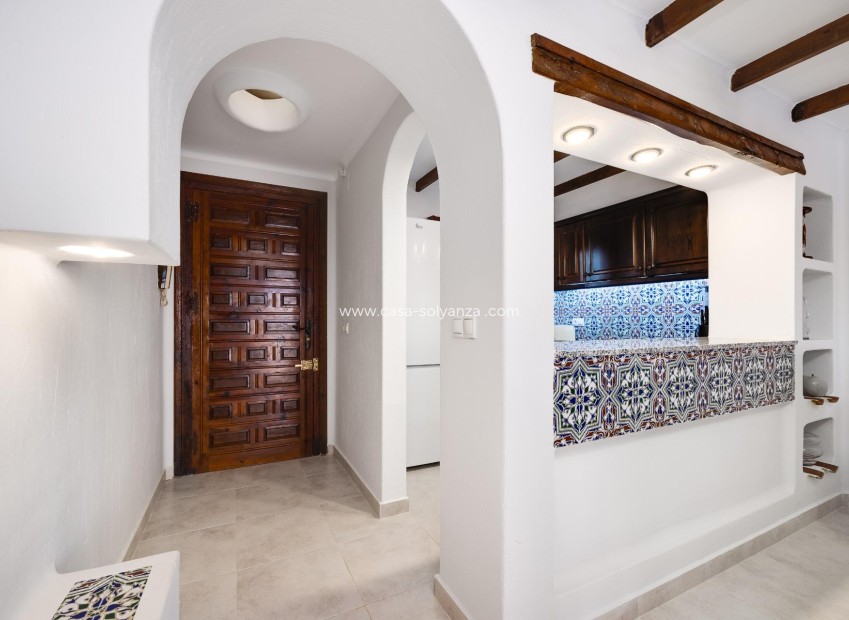 Resale - Apartment / flat - Torrevieja - Los Frutales