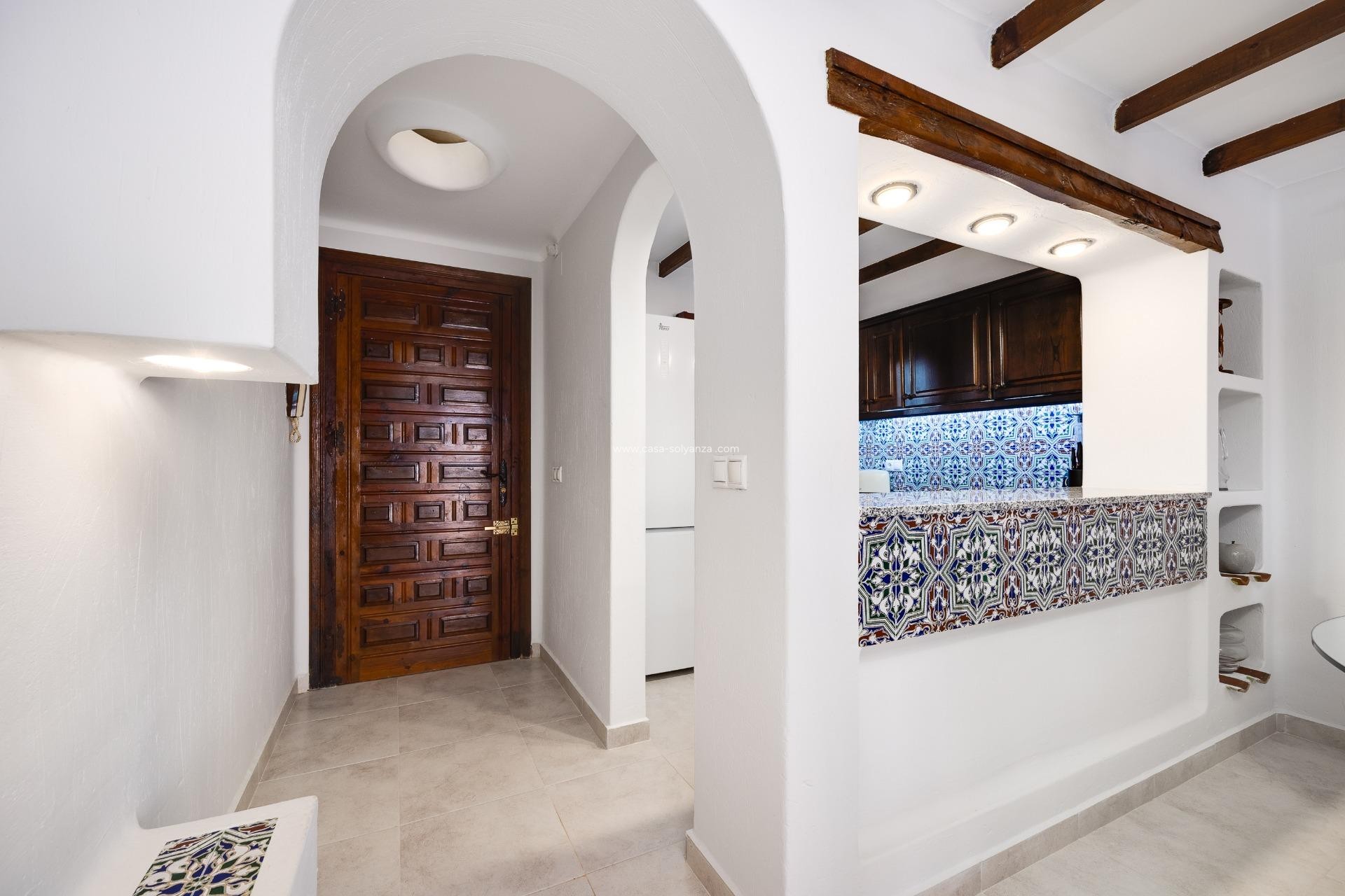 Resale - Apartment / flat - Torrevieja - Los Frutales