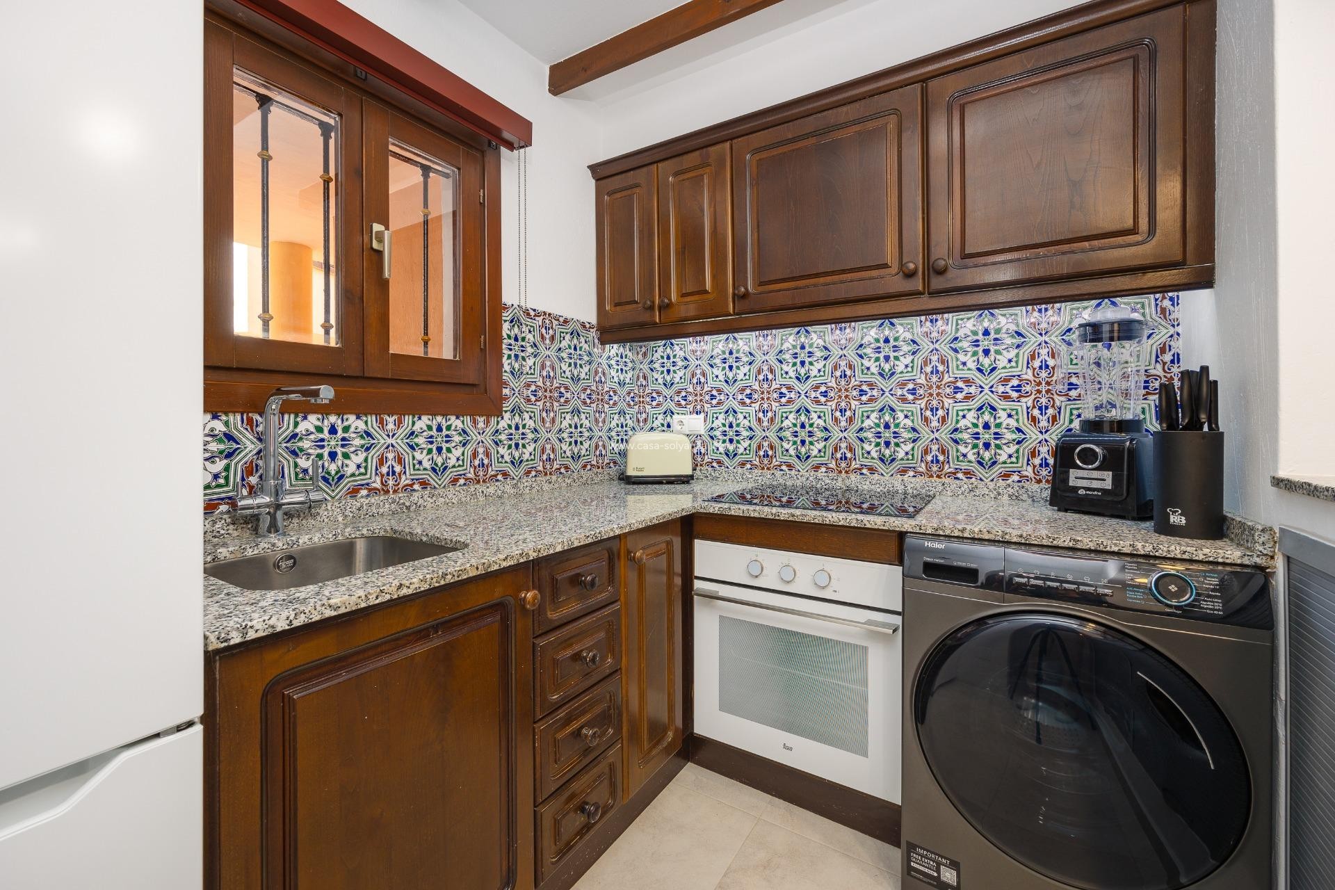 Resale - Apartment / flat - Torrevieja - Los Frutales