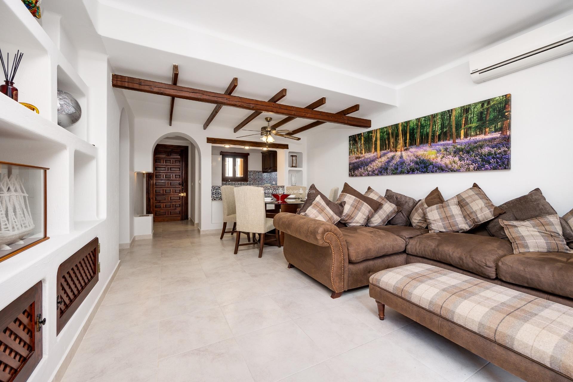 Resale - Apartment / flat - Torrevieja - Los Frutales