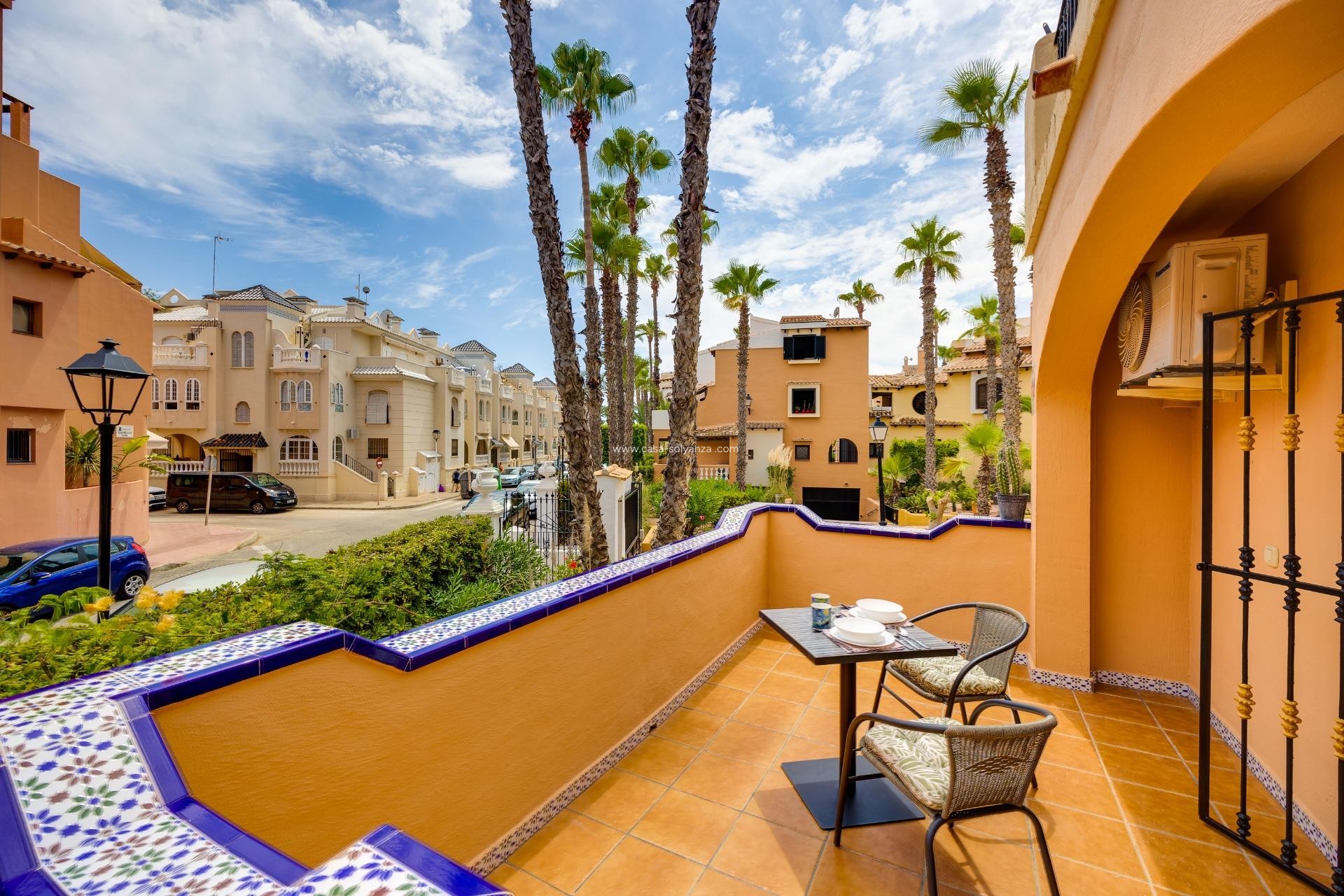 Resale - Apartment / flat - Torrevieja - Los Frutales