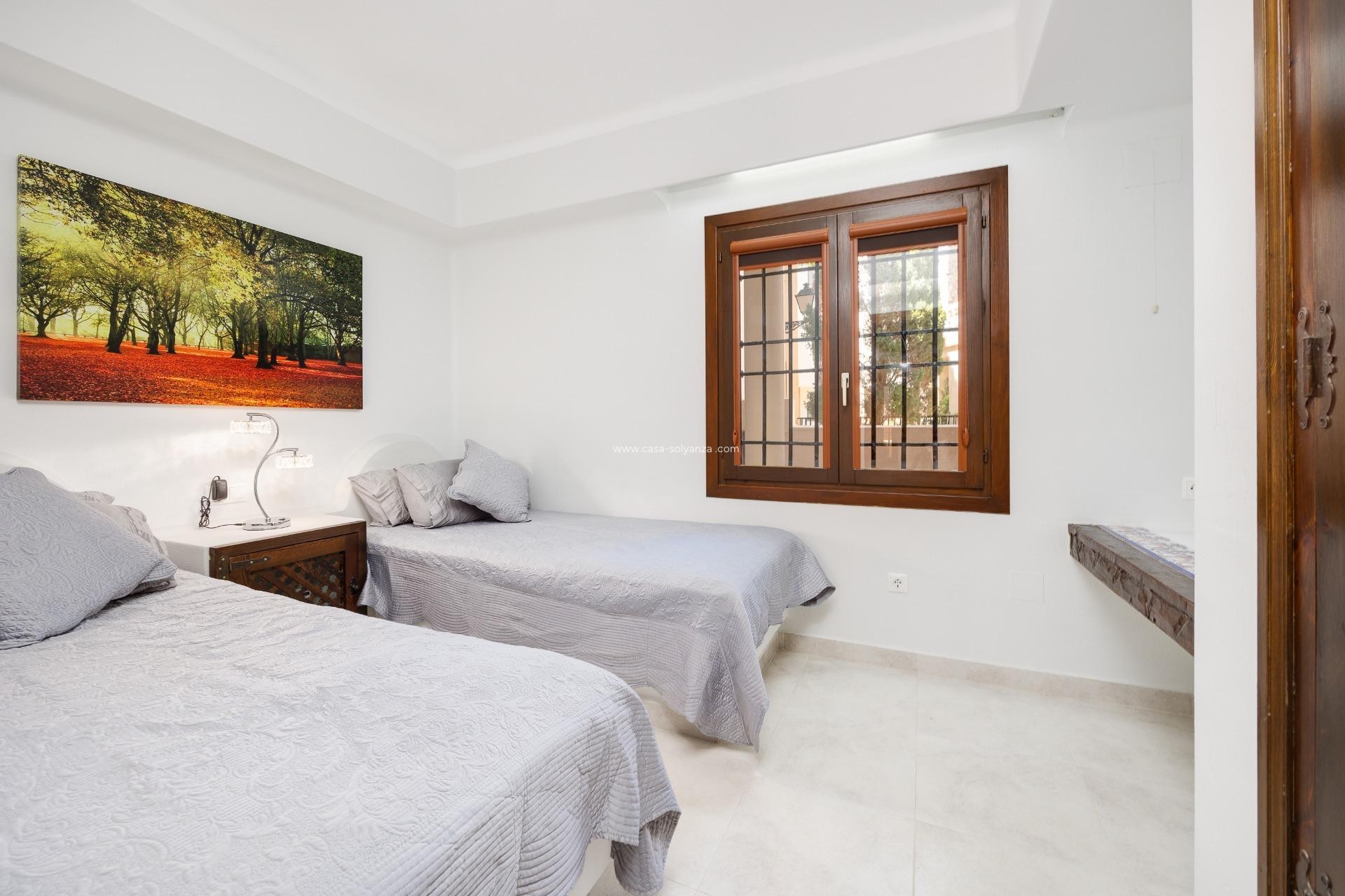 Resale - Apartment / flat - Torrevieja - Los Frutales