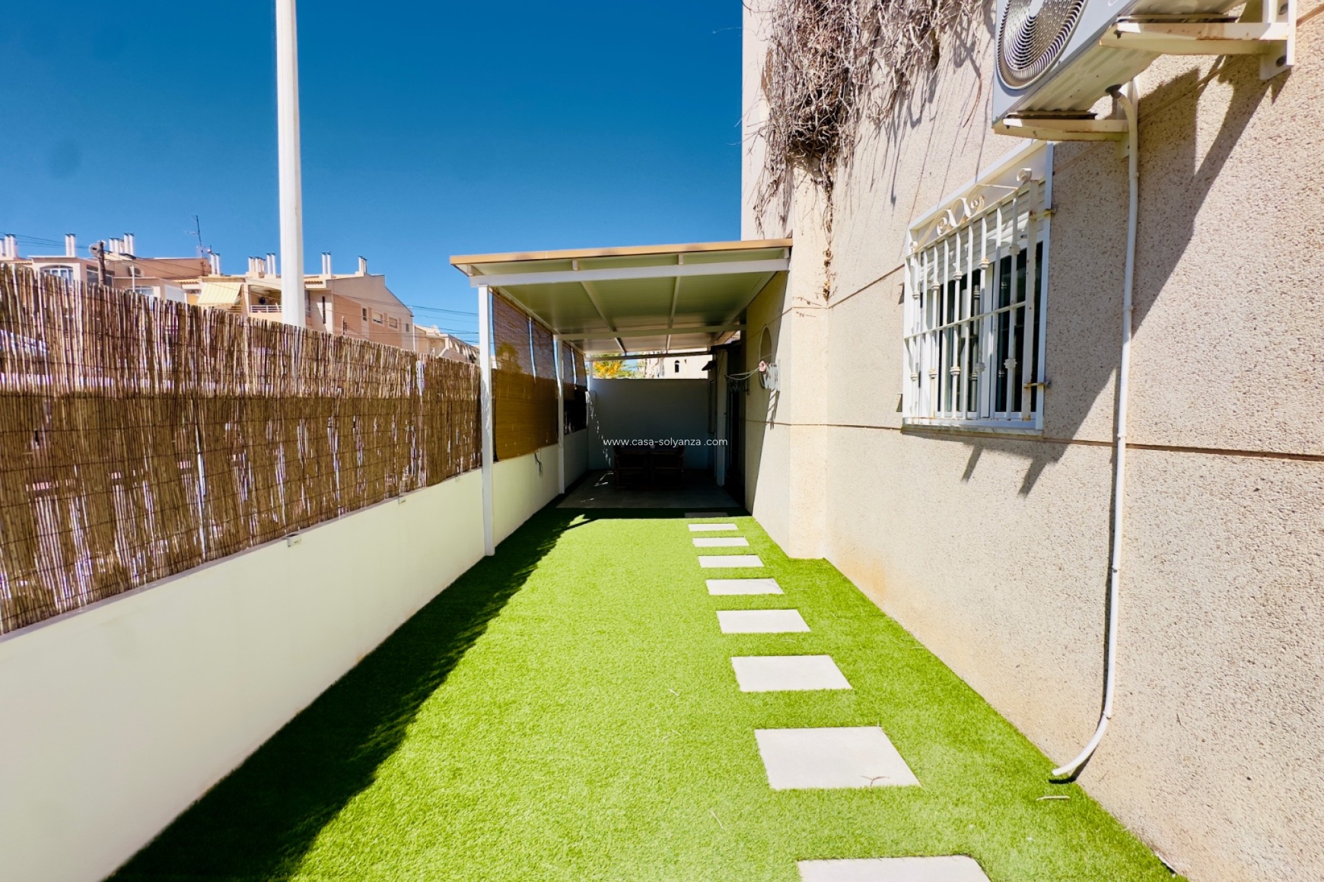 Resale - Apartment / flat - Torrevieja - Los Frutales