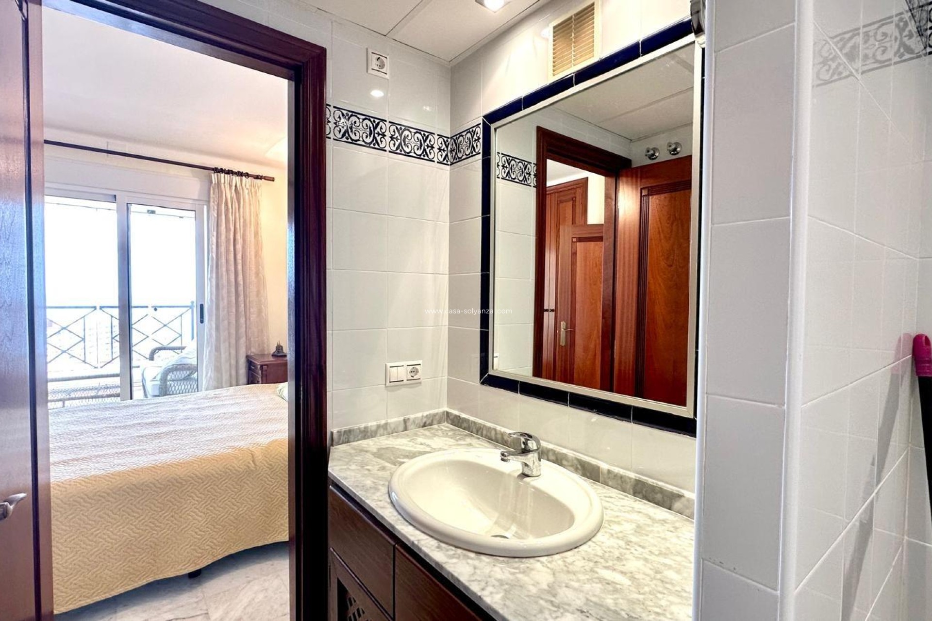 Resale - Apartment / flat - Torrevieja - Los Frutales