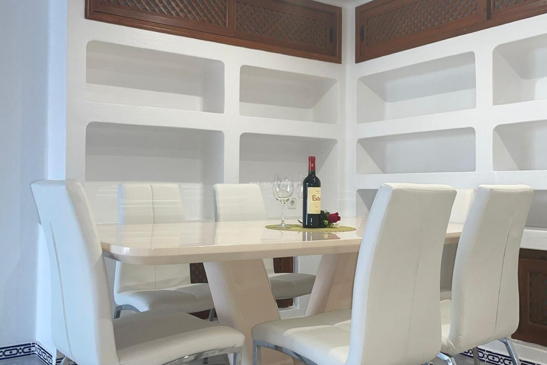 Resale - Apartment / flat - Torrevieja - Los Frutales