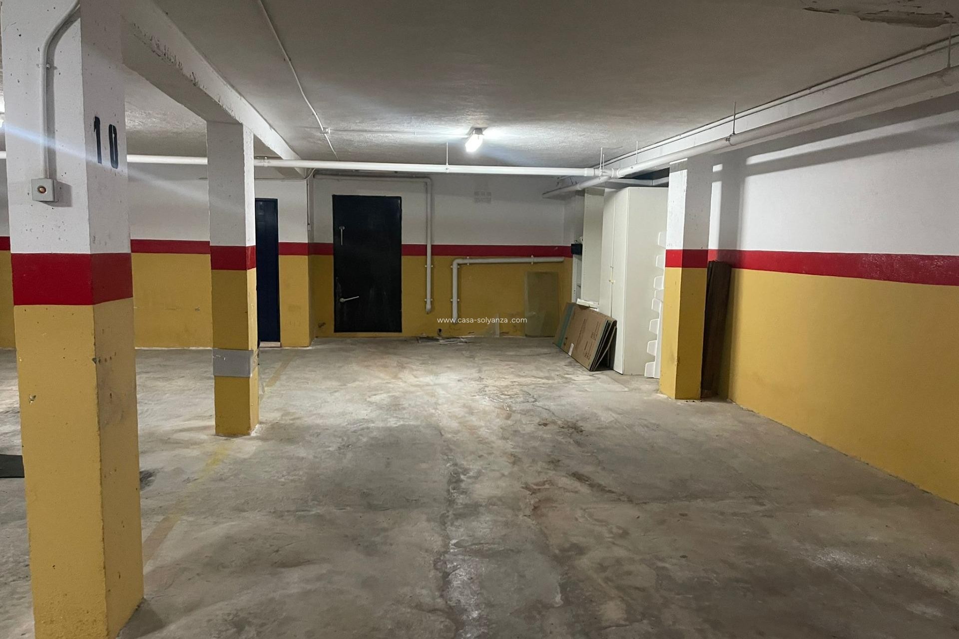 Resale - Apartment / flat - Torrevieja - Los Frutales