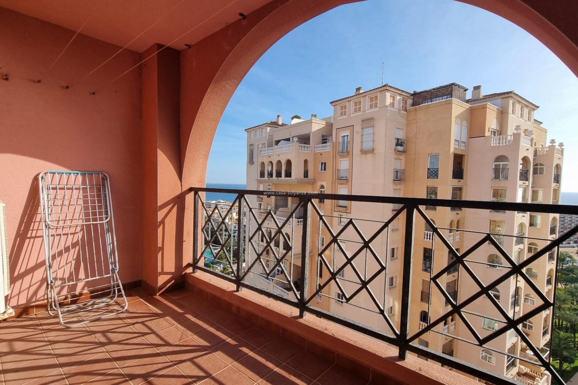 Resale - Apartment / flat - Torrevieja - Los Frutales