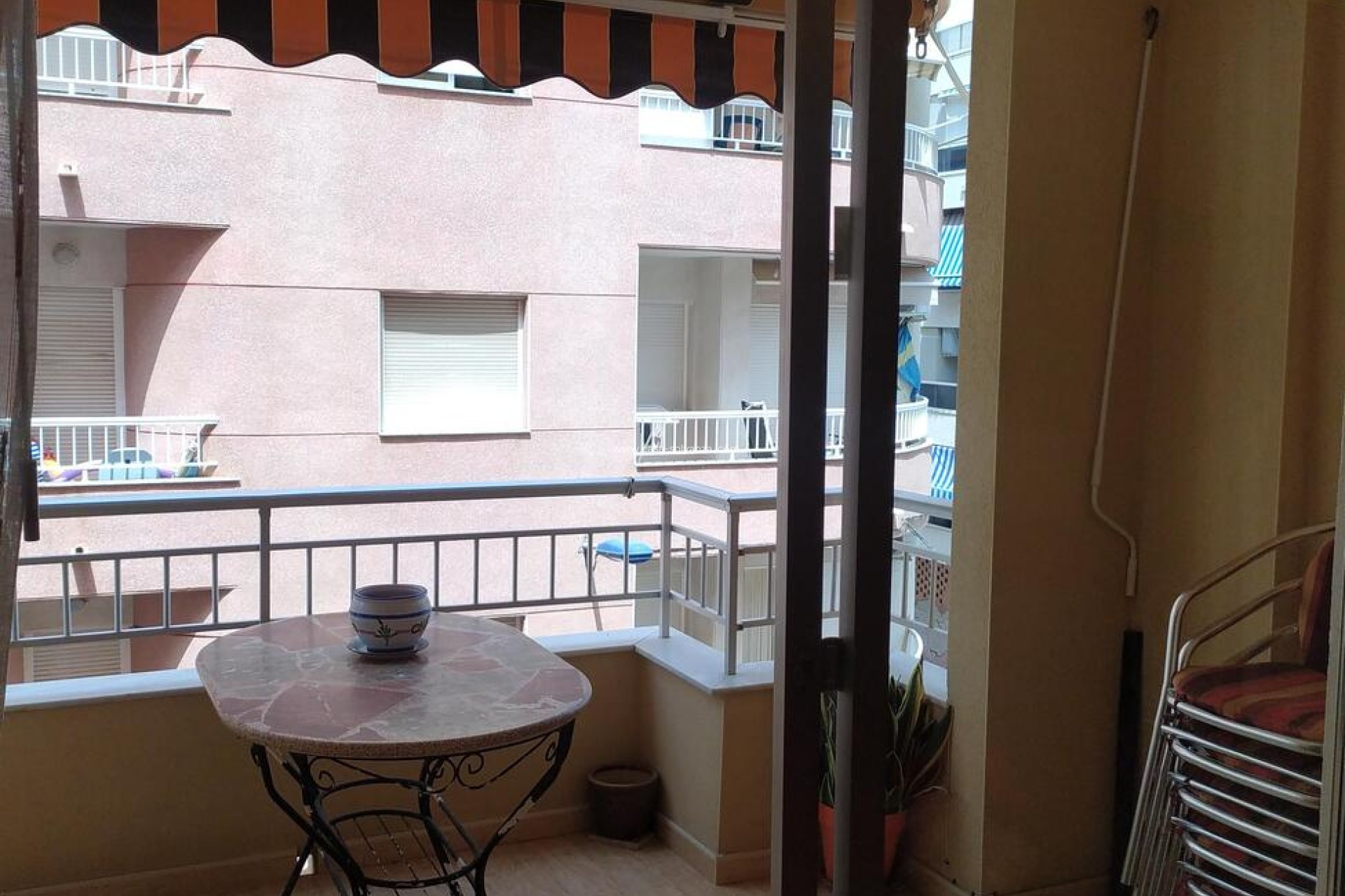 Resale - Apartment / flat - Torrevieja - Los Locos