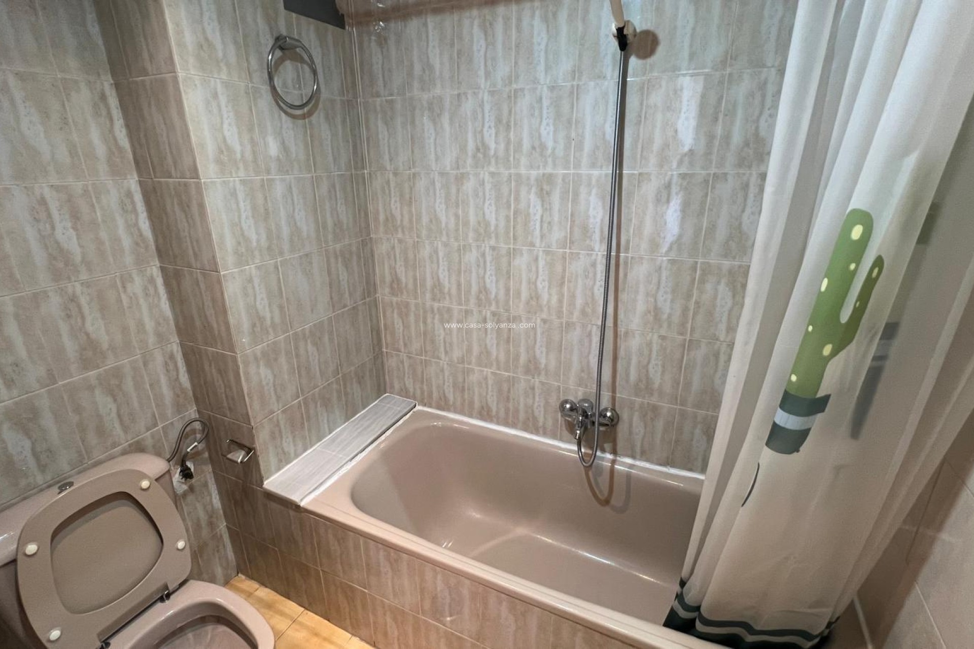 Resale - Apartment / flat - Torrevieja - Miramar - Torre Del Moro