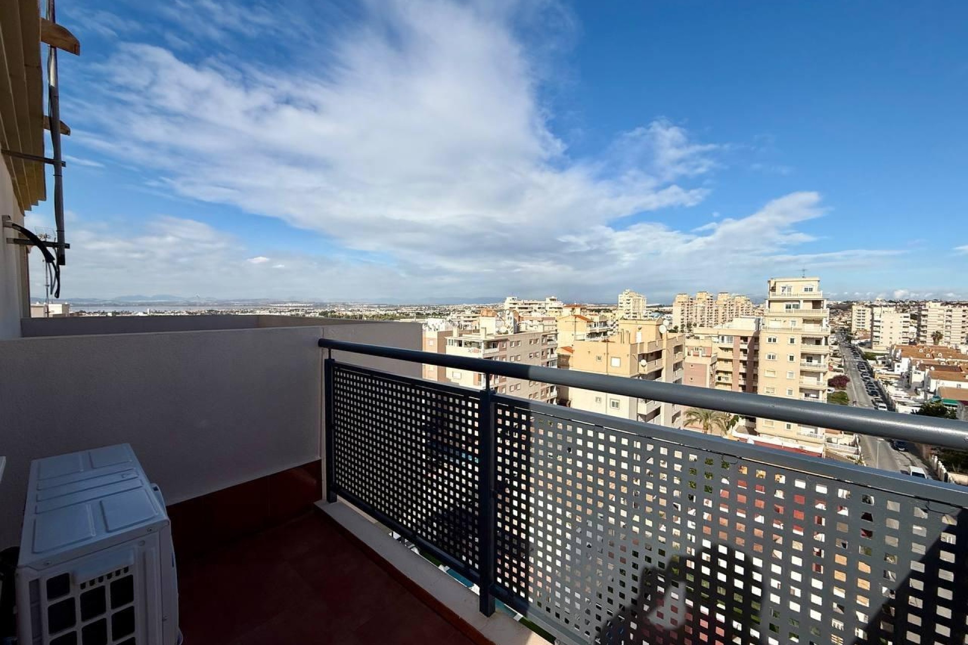 Resale - Apartment / flat - Torrevieja - Nueva Torrevieja