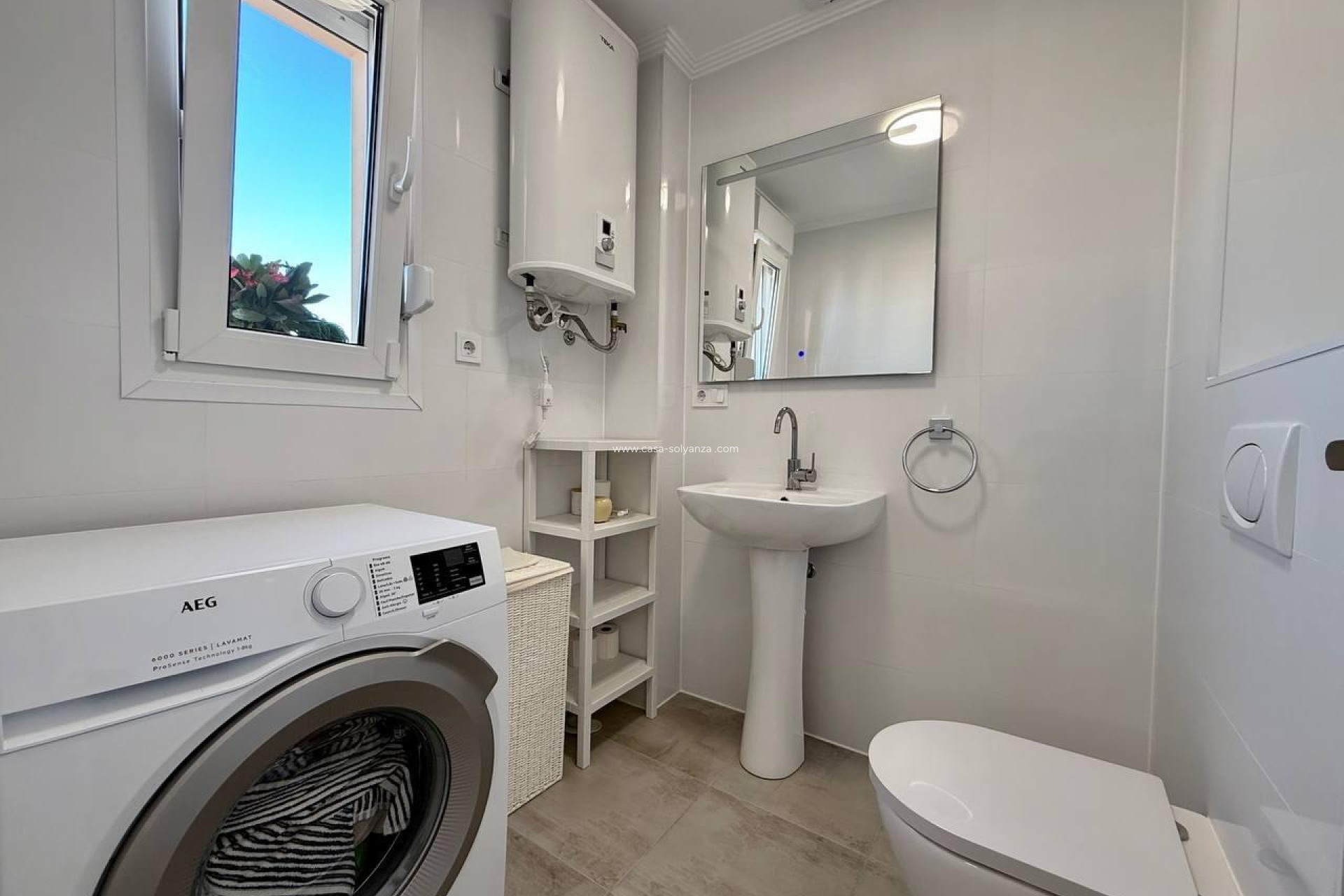 Resale - Apartment / flat - Torrevieja - Nueva Torrevieja