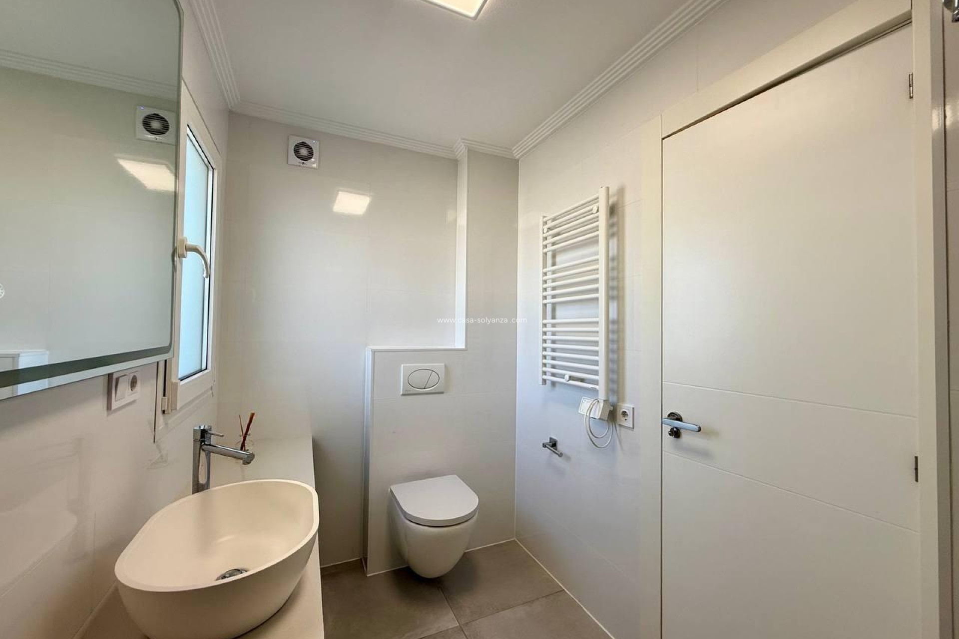 Resale - Apartment / flat - Torrevieja - Nueva Torrevieja