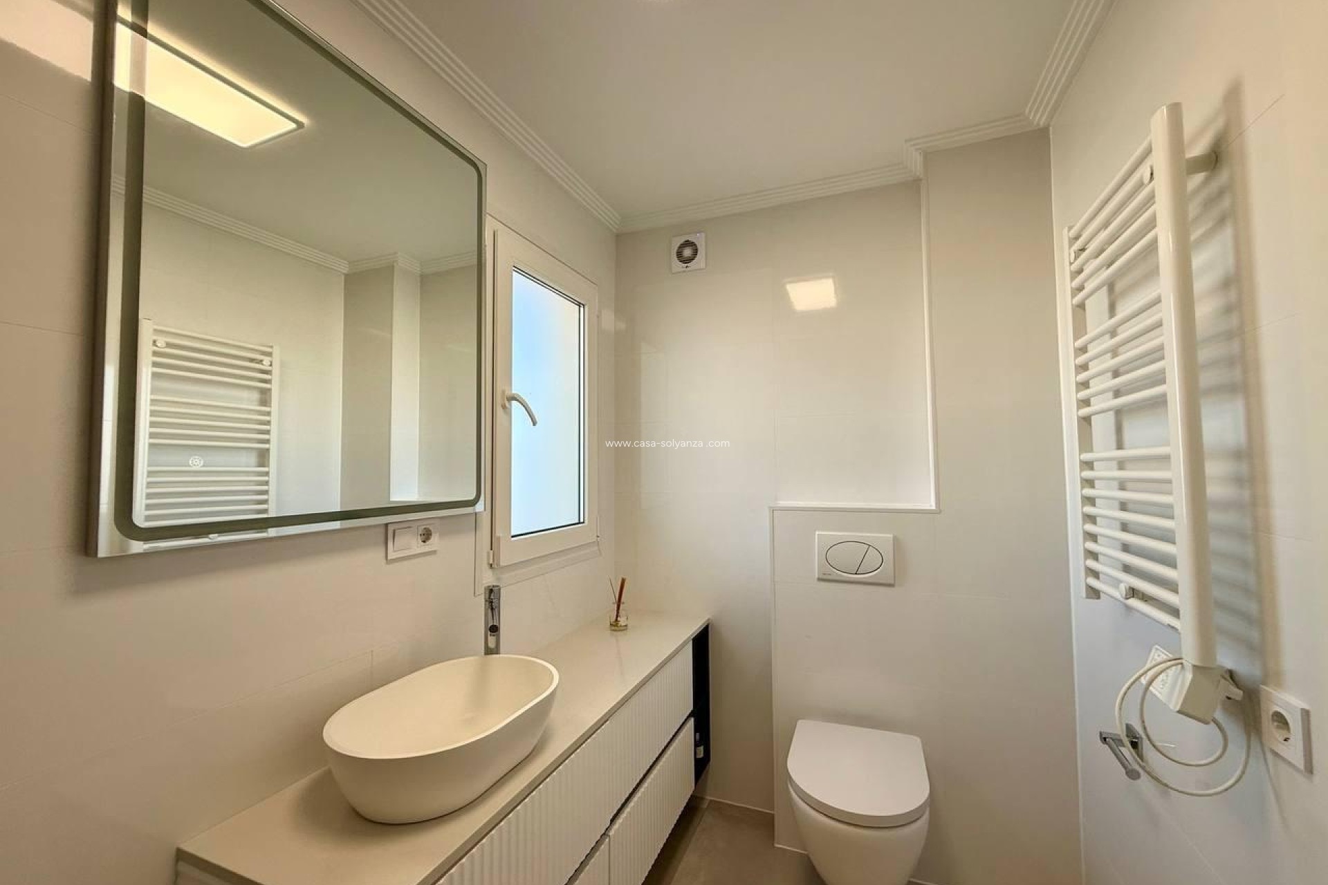Resale - Apartment / flat - Torrevieja - Nueva Torrevieja