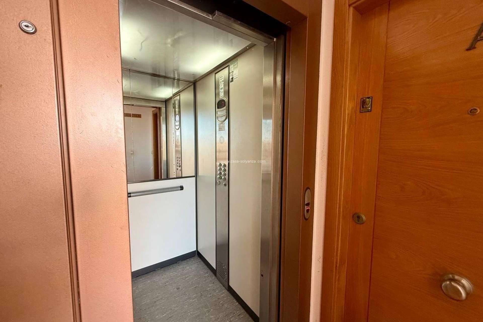 Resale - Apartment / flat - Torrevieja - Nueva Torrevieja