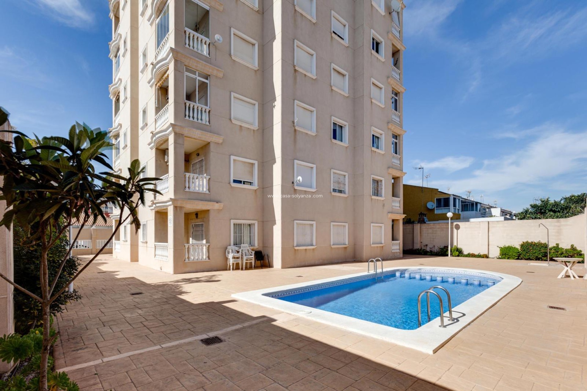 Resale - Apartment / flat - Torrevieja - Nueva Torrevieja