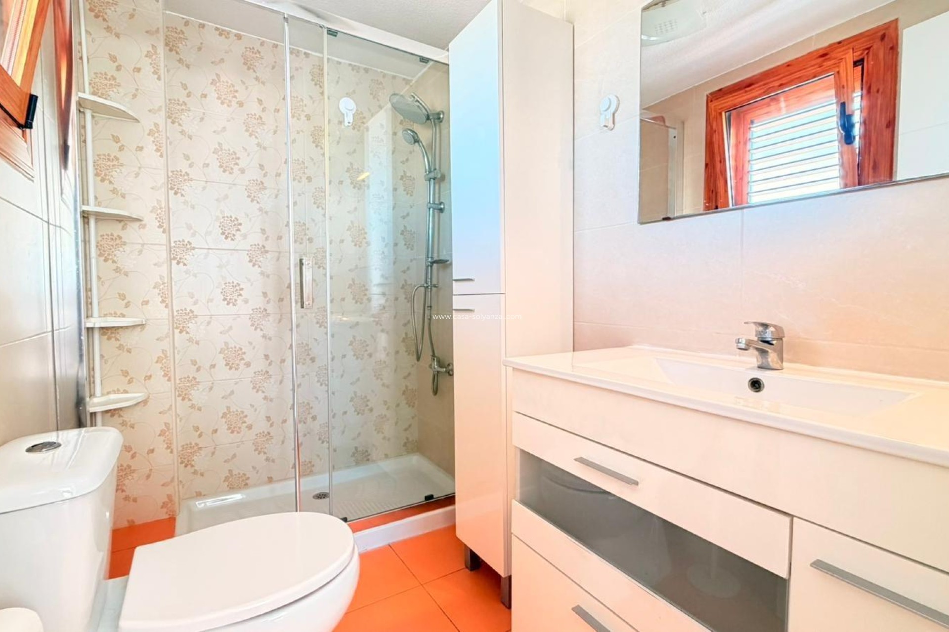 Resale - Apartment / flat - Torrevieja - Nueva Torrevieja