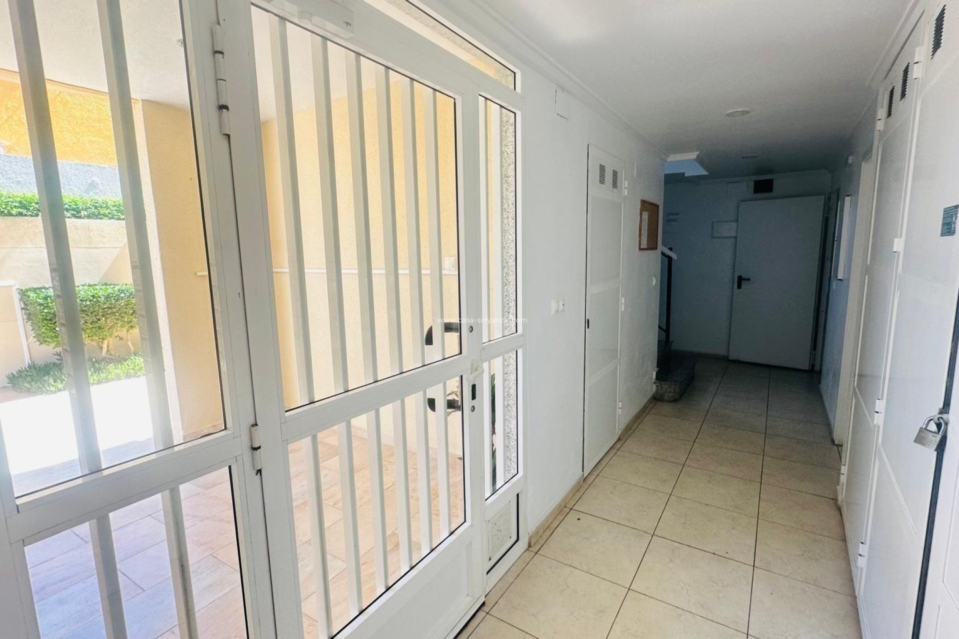 Resale - Apartment / flat - Torrevieja - Nueva Torrevieja