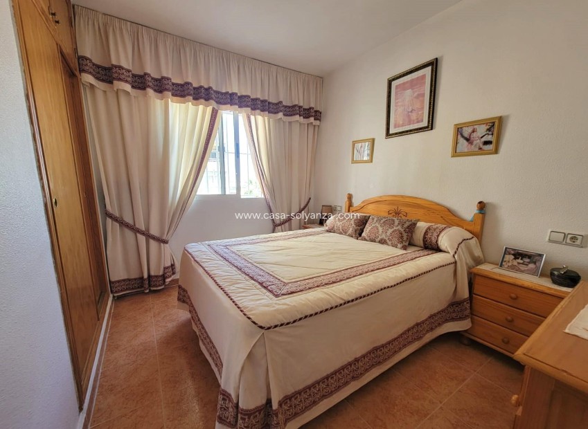 Resale - Apartment / flat - Torrevieja - Nueva Torrevieja