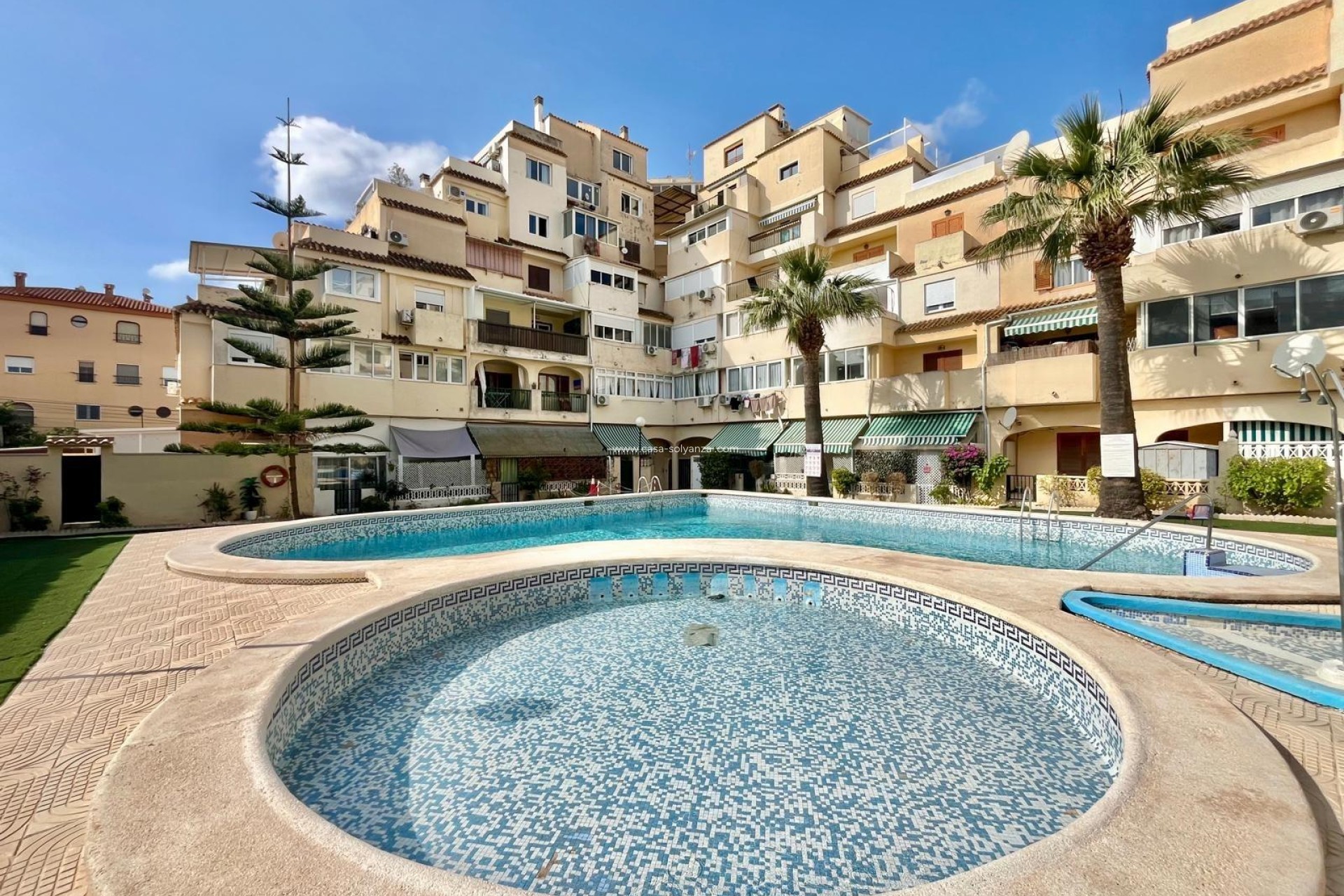 Resale - Apartment / flat - Torrevieja - Nueva Torrevieja