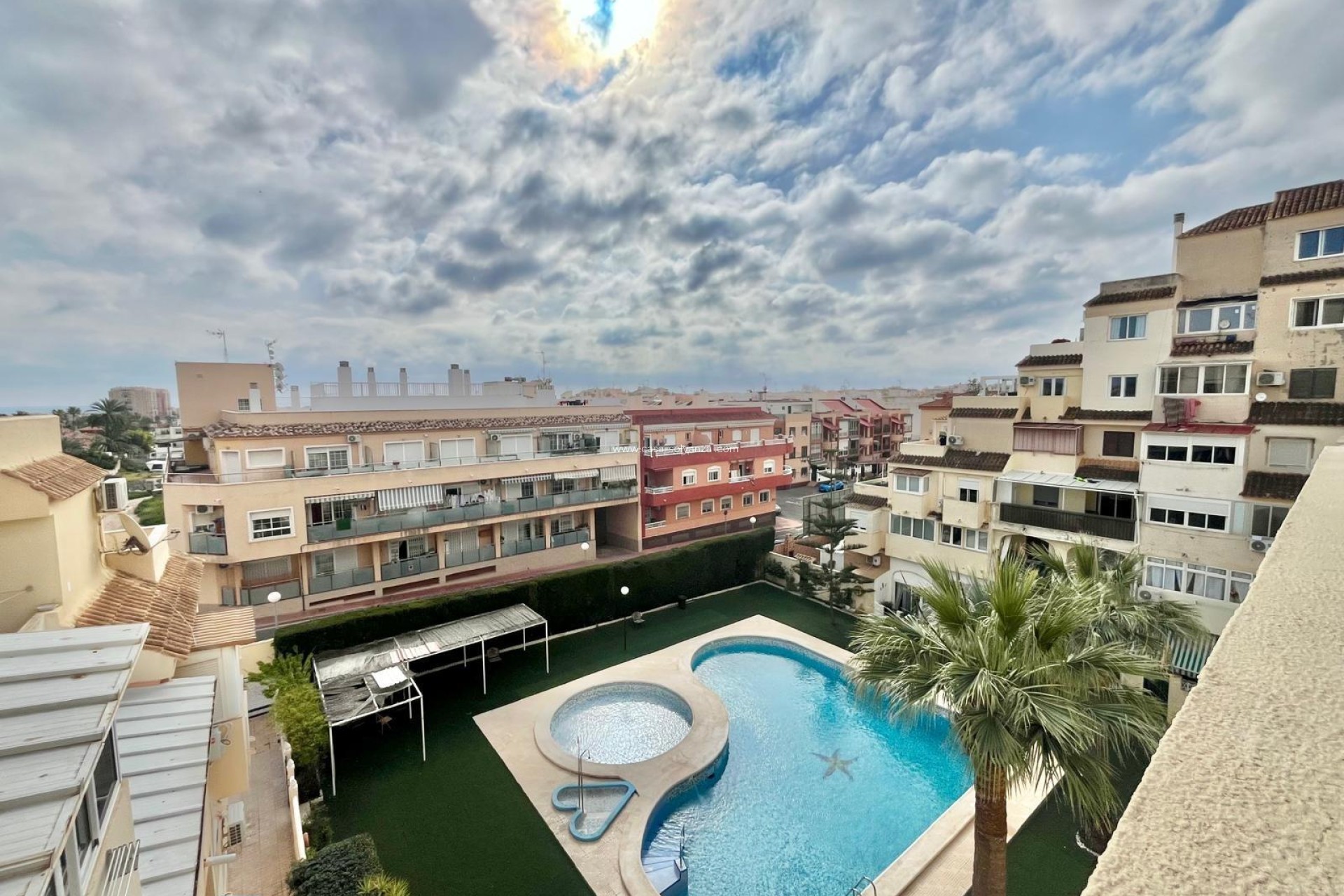 Resale - Apartment / flat - Torrevieja - Nueva Torrevieja