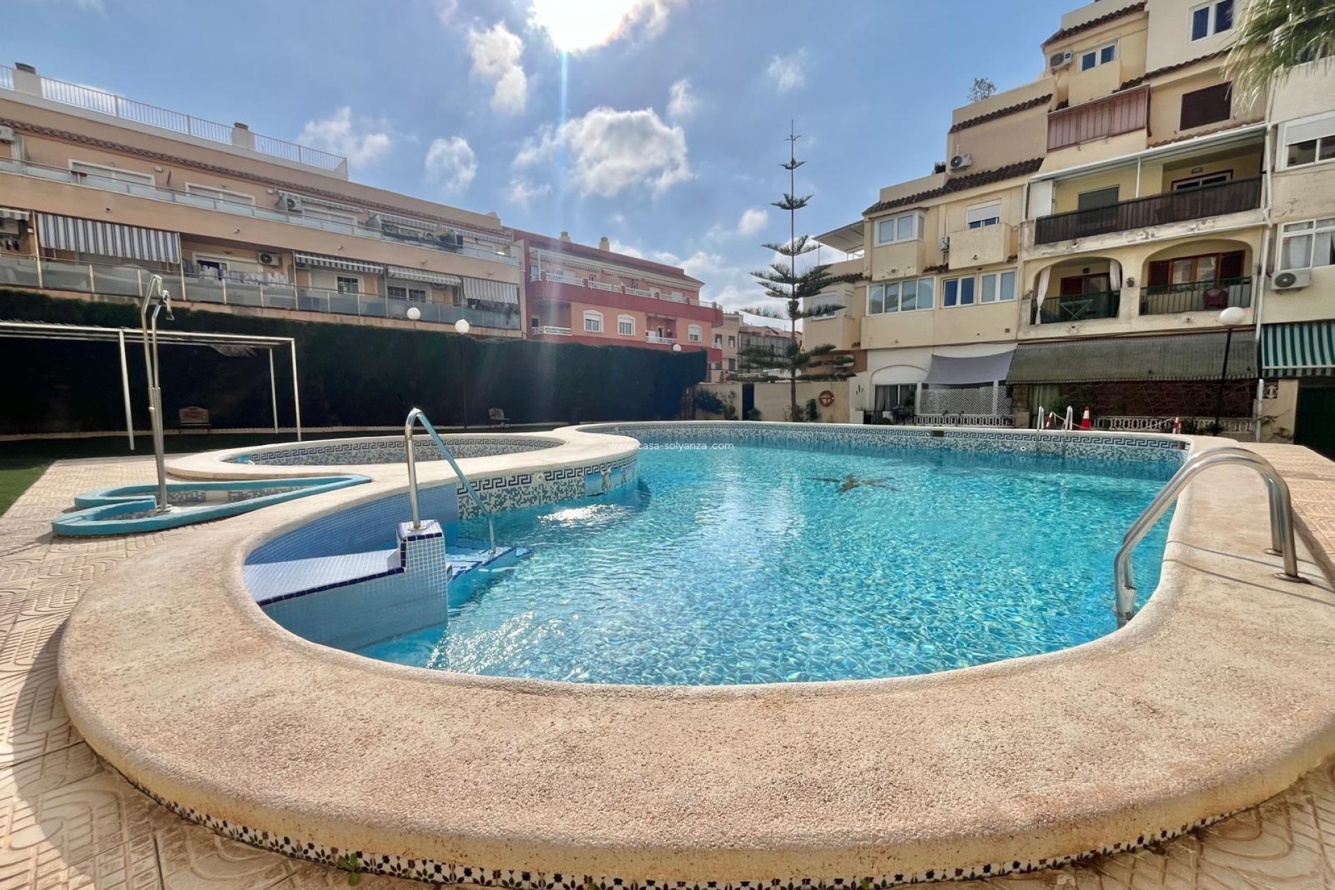 Resale - Apartment / flat - Torrevieja - Nueva Torrevieja