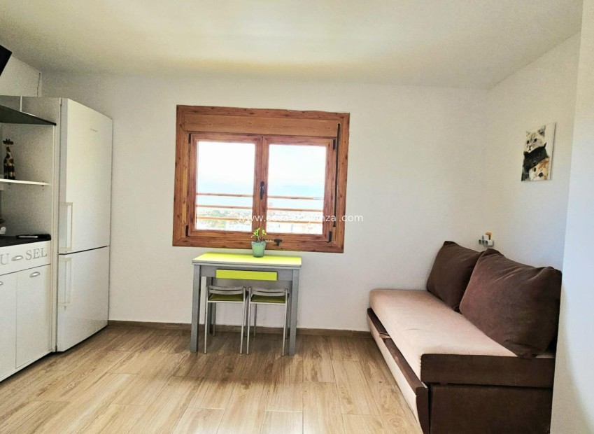 Resale - Apartment / flat - Torrevieja - Nueva Torrevieja