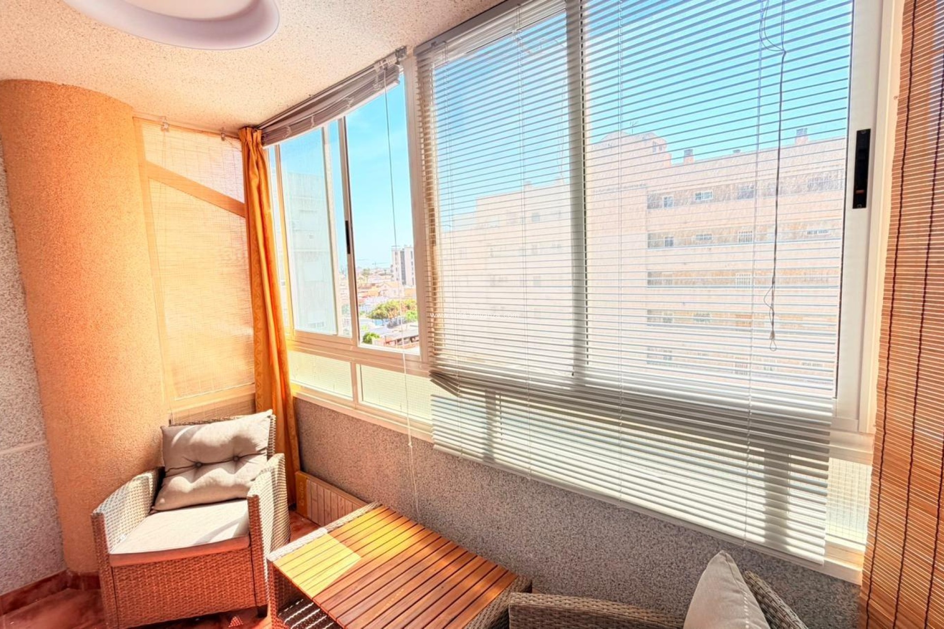 Resale - Apartment / flat - Torrevieja - Nueva Torrevieja