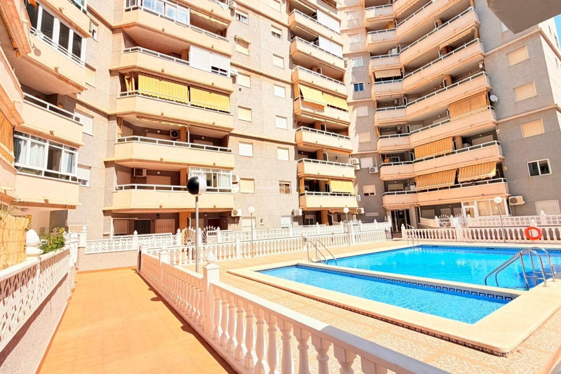 Resale - Apartment / flat - Torrevieja - Nueva Torrevieja